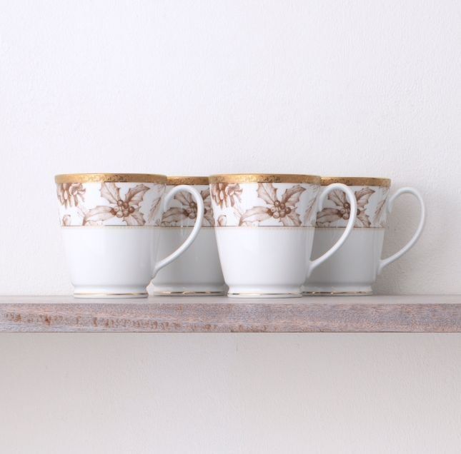 Cốc (ly) uống nước, cà phê 370ml phiên bản Giáng Sinh sứ trắng | Noritake Charlotta Holiday 1716-2L - T91058K