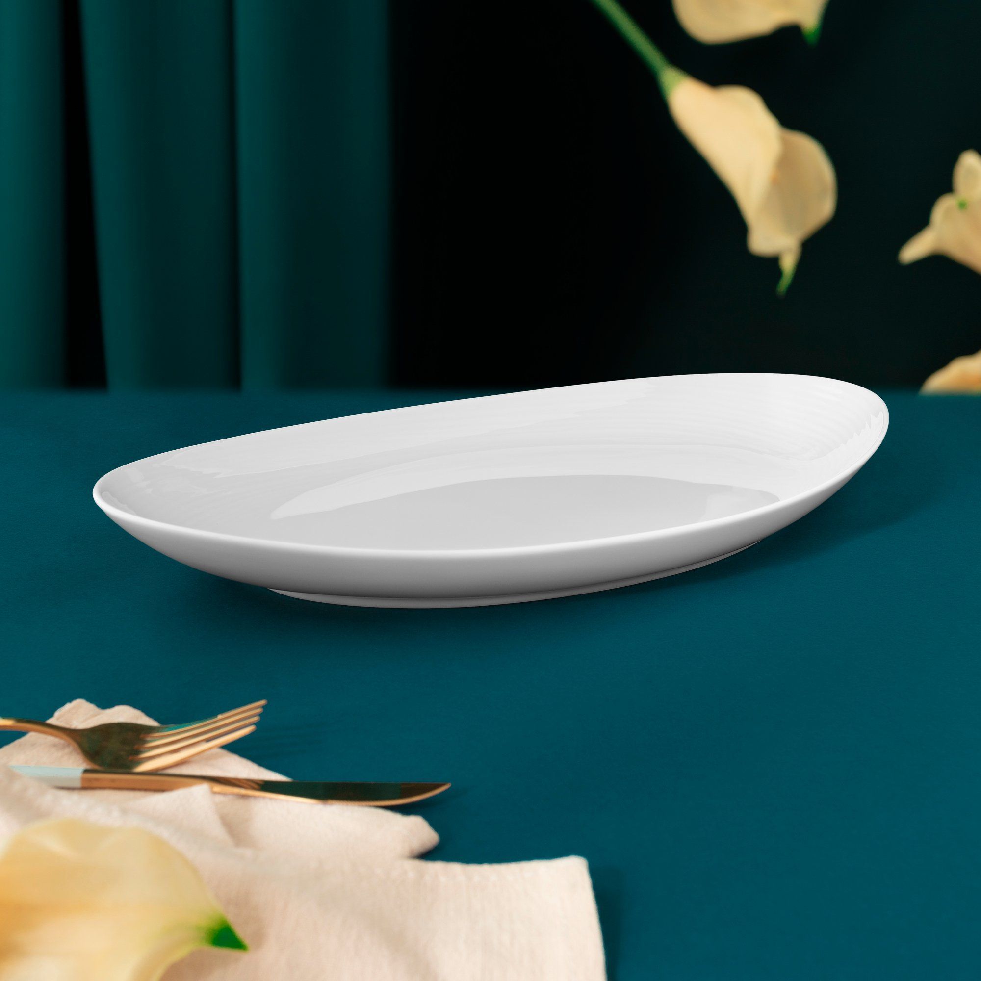 Đĩa Oval cỡ lớn (LG) dài 40,4cm sứ xương | Noritake Conjunto 4943L - 93943