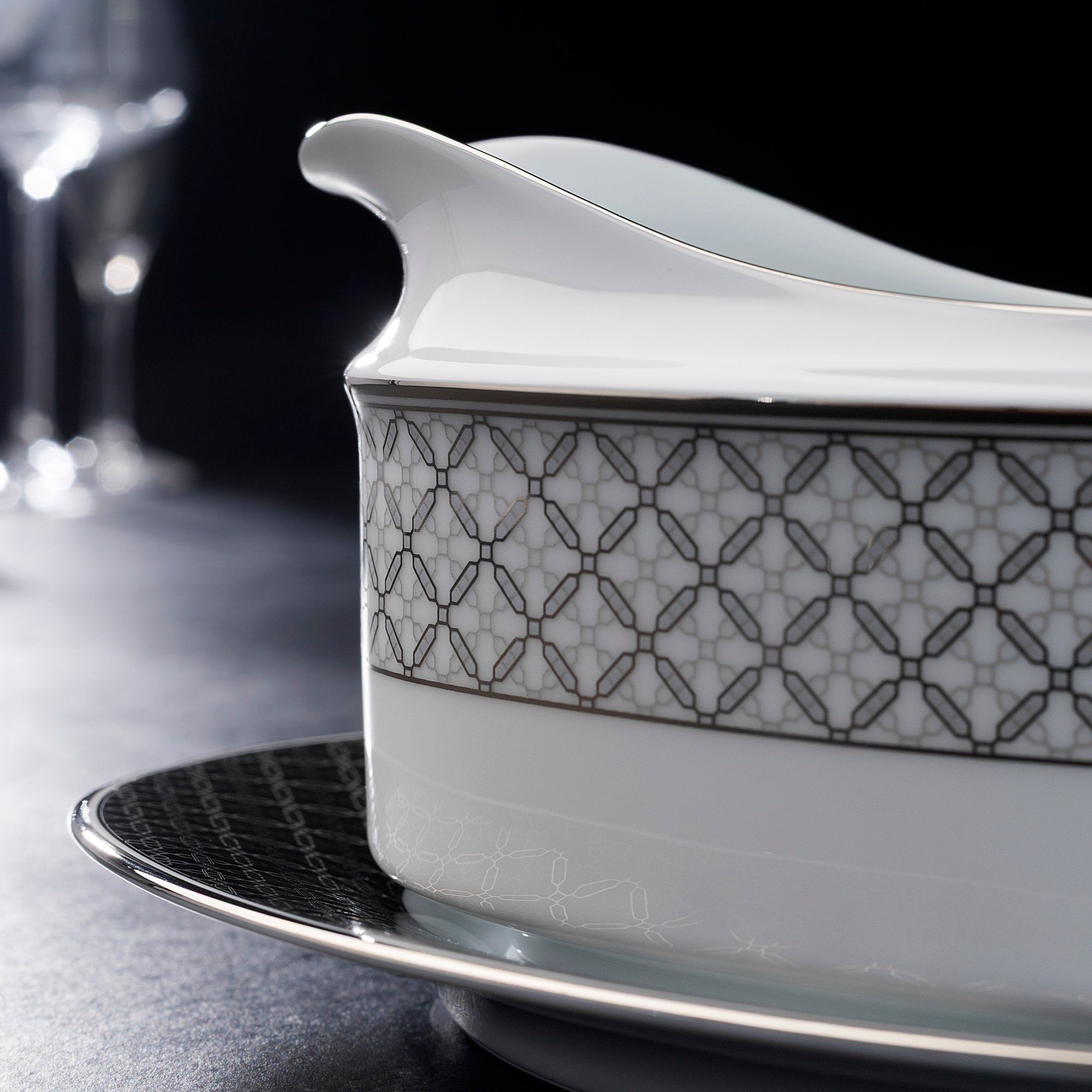 Bộ đĩa ăn kiểu Âu 22 món (cho 6 người) sứ trắng | Noritake City Table 1788L - D024AM