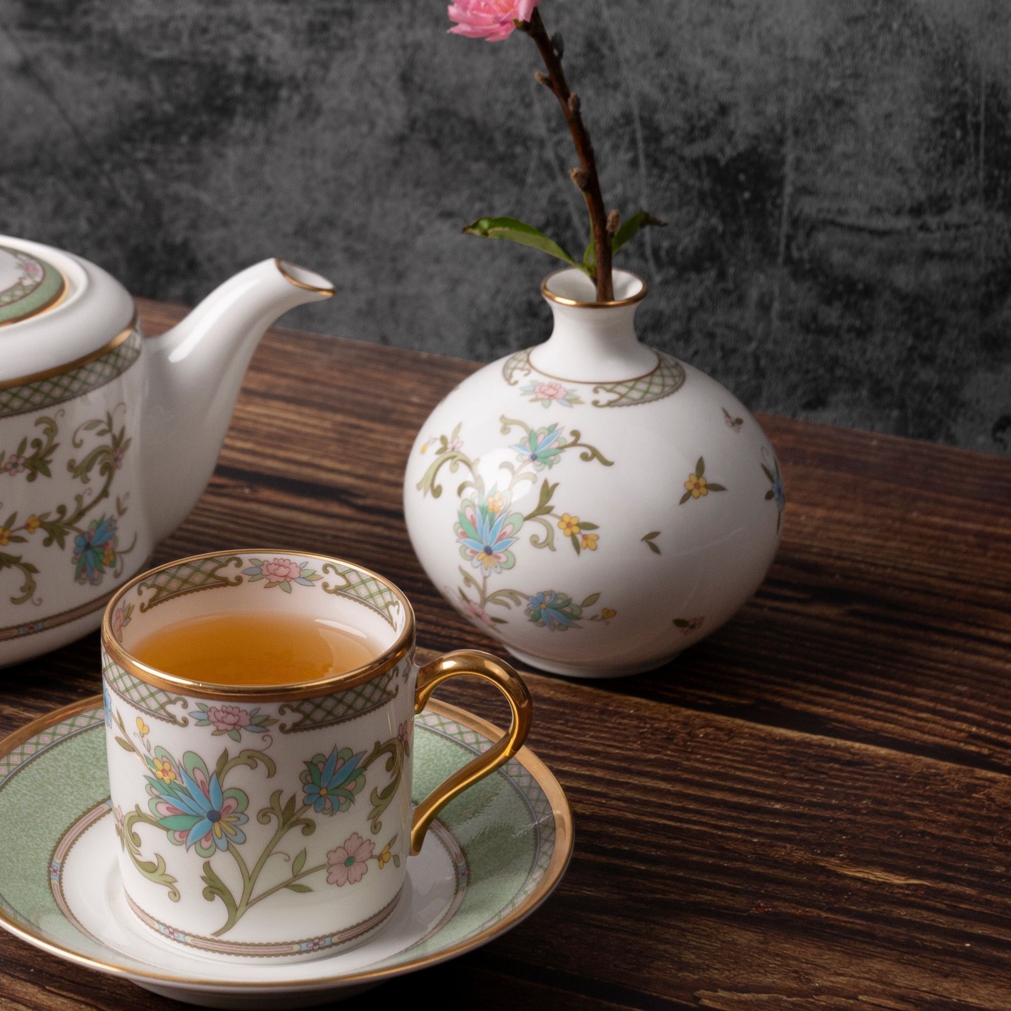 Bình hút lộc để bàn cao cấp 9cm sứ xương nhập khẩu Nhật Bản | Noritake Yoshino 9983J - T53844