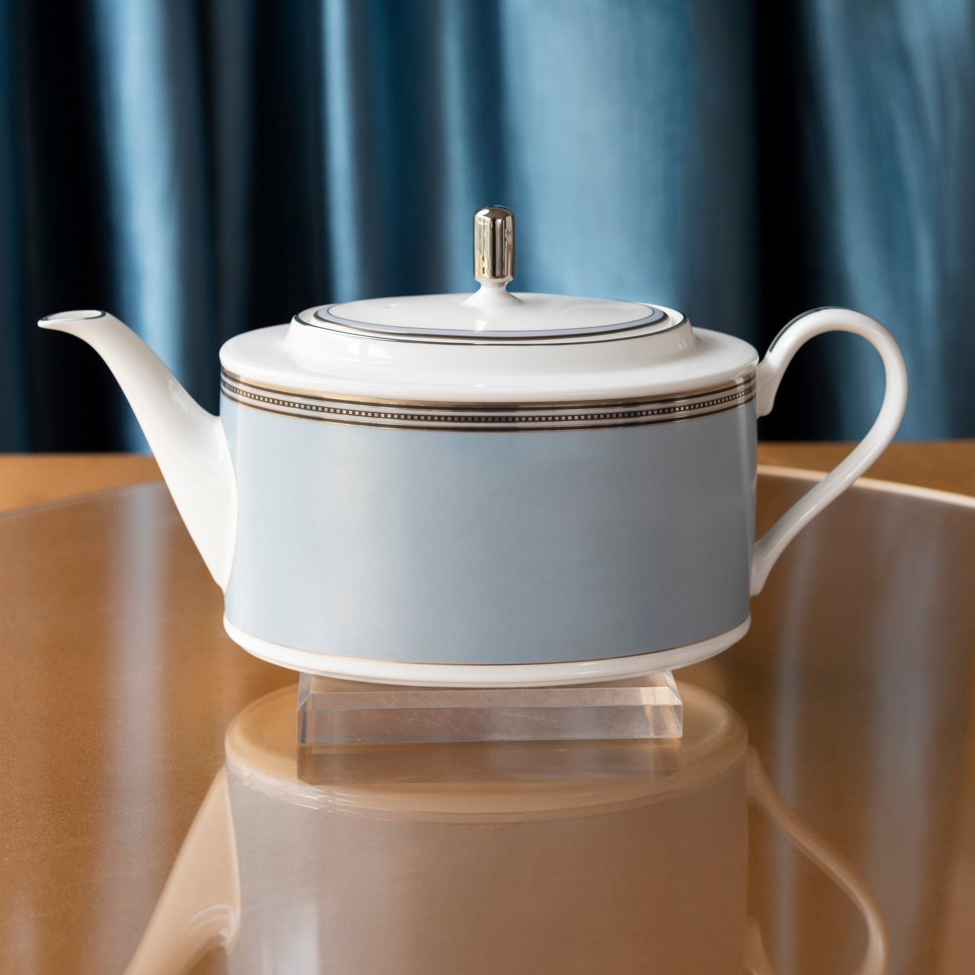 Bộ ấm chén uống trà (ấm 1.250ml, chén 245ml) 15 món sứ xương | Noritake Bogart Platinum 4958L - T017A