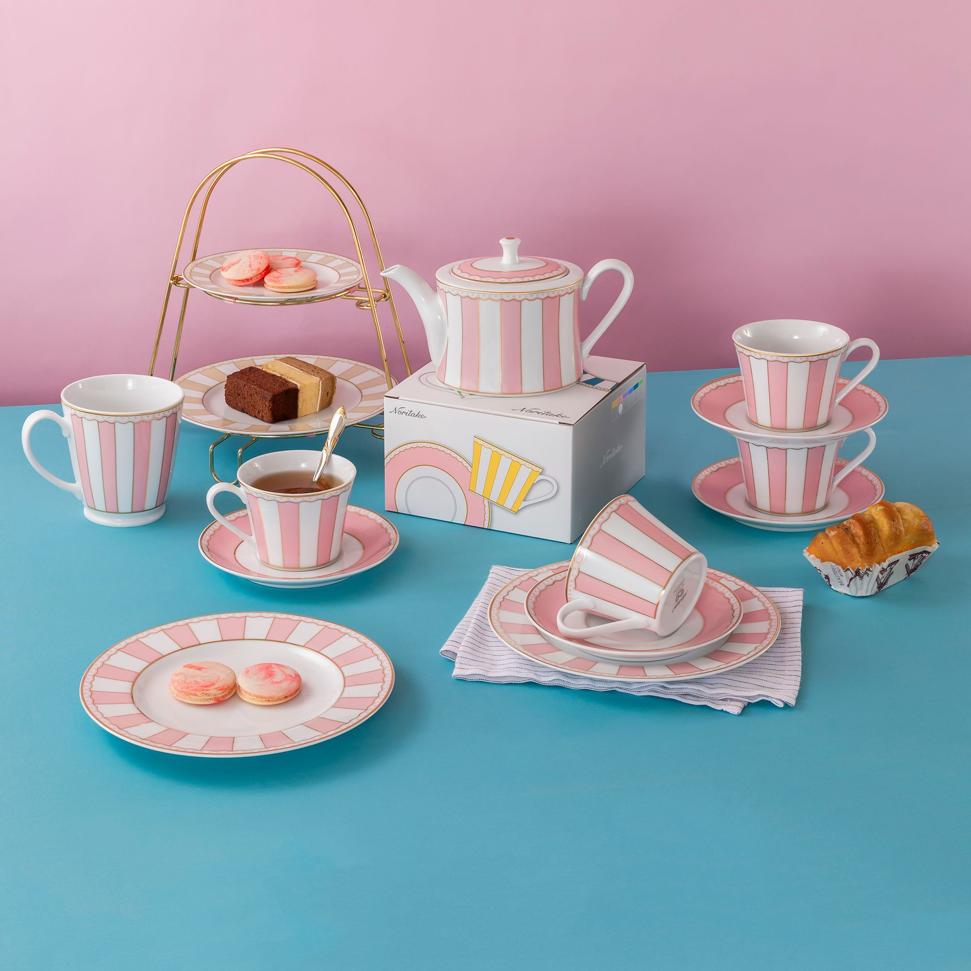 Chén trà (tách trà) 250ml (hồng pastel) kèm đĩa lót sứ trắng | Noritake CRNIVL Pink M-249L - T002B