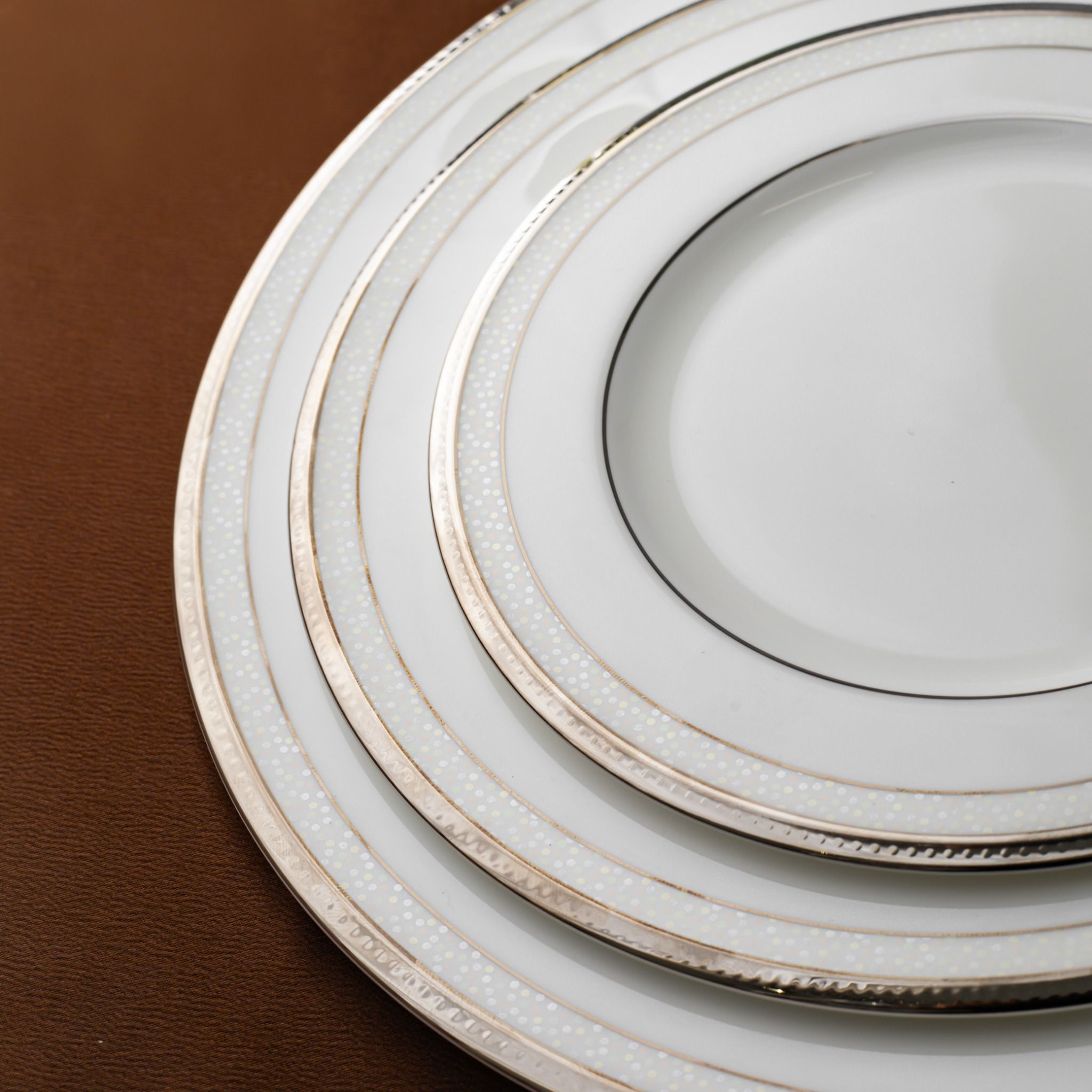 Bộ bát đĩa ăn châu Á đầy đủ 38 món (cho 6 người) sứ xương Nhật Bản | Noritake Champagne Pearls 4811J - D038AA