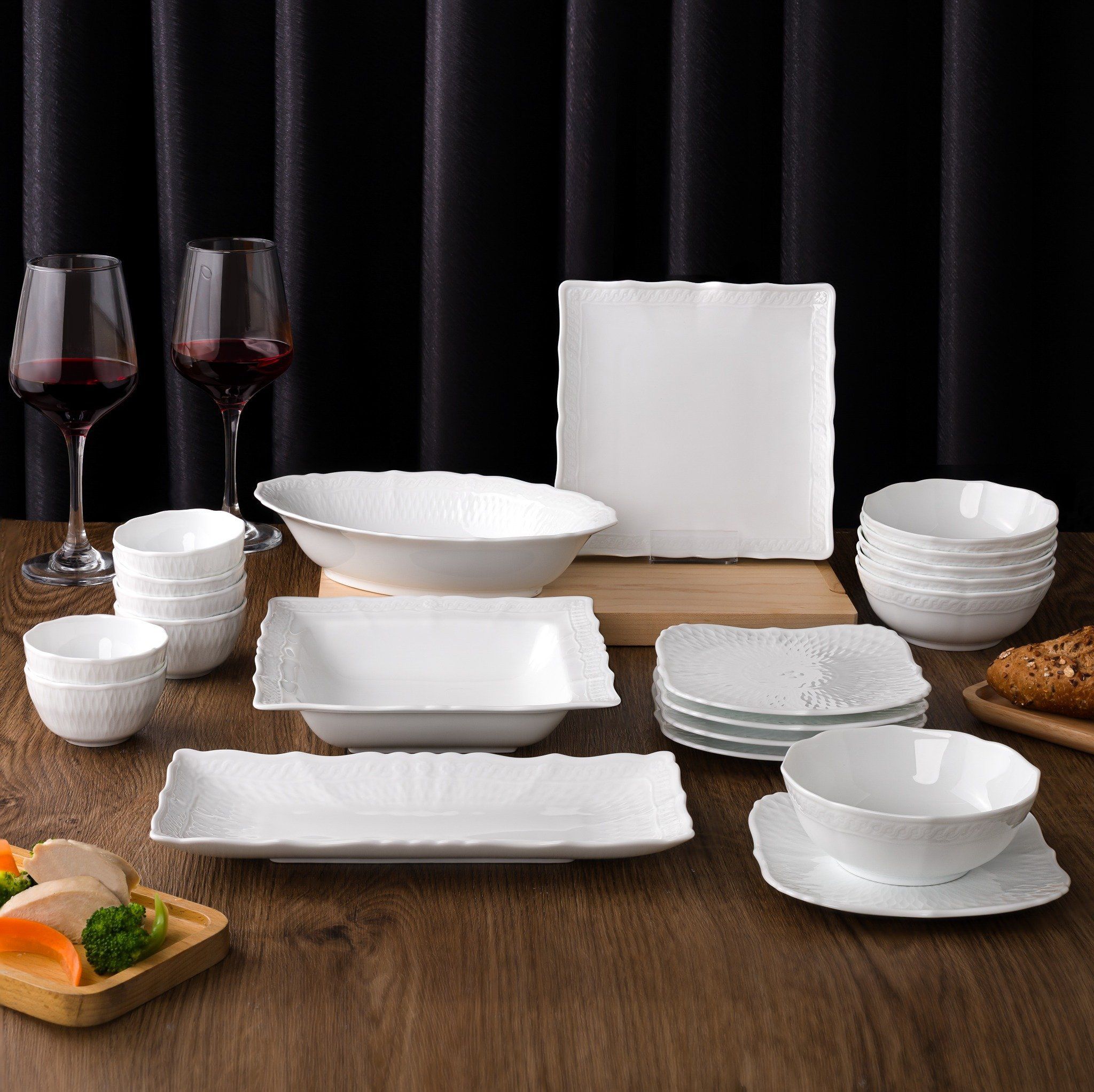 Bộ bát đĩa ăn châu Á 22 món (đĩa vuông, bát cơm 13cm cho 6 người) sứ trắng cao cấp | Noritake Cher Blanc 1655L - D022AV