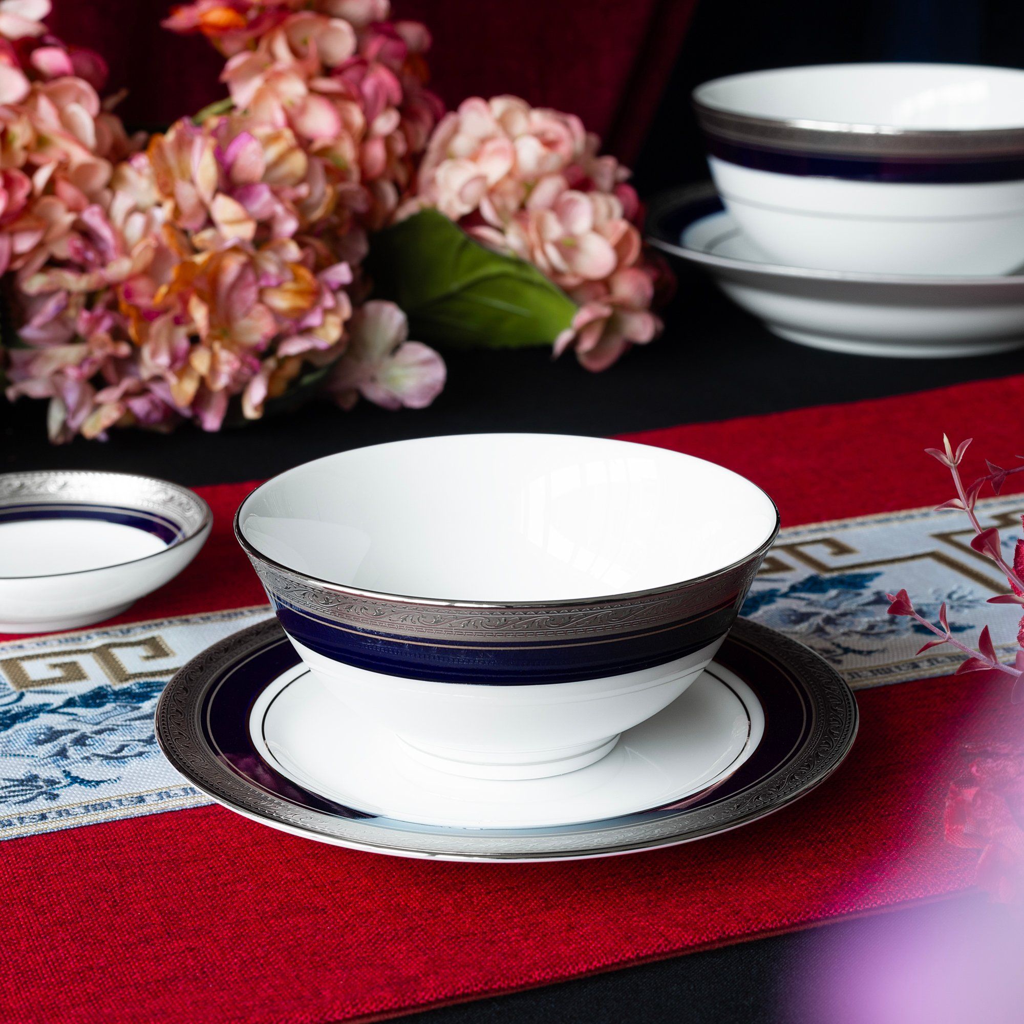 Bộ bát đĩa ăn châu Á cơ bản 22 món (cho 6 người) sứ trắng | Noritake Crestwood Cobalt Platinum 4170L - D022AB