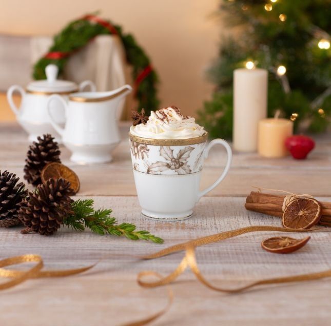 Cốc (ly) uống nước, cà phê 370ml phiên bản Giáng Sinh sứ trắng | Noritake Charlotta Holiday 1716-2L - T91058K