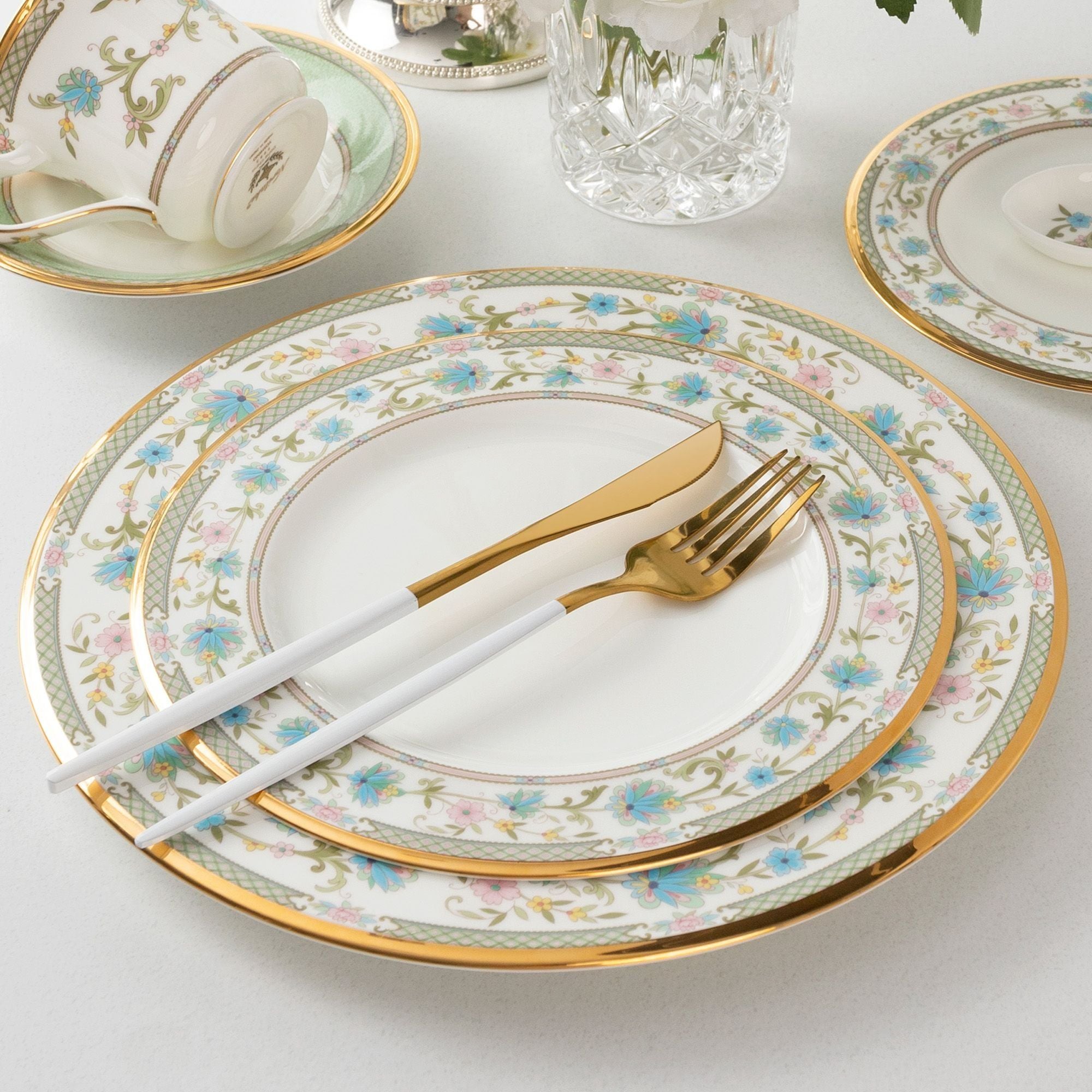 Đĩa tròn cỡ vừa đường kính 21,8cm sứ xương Nhật Bản | Noritake Yoshino 9983J - 59511