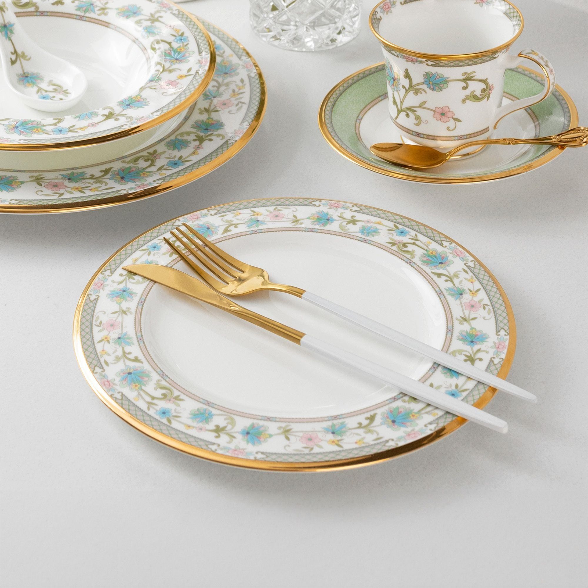 Đĩa tròn cỡ vừa đường kính 21,8cm sứ xương Nhật Bản | Noritake Yoshino 9983J - 59511