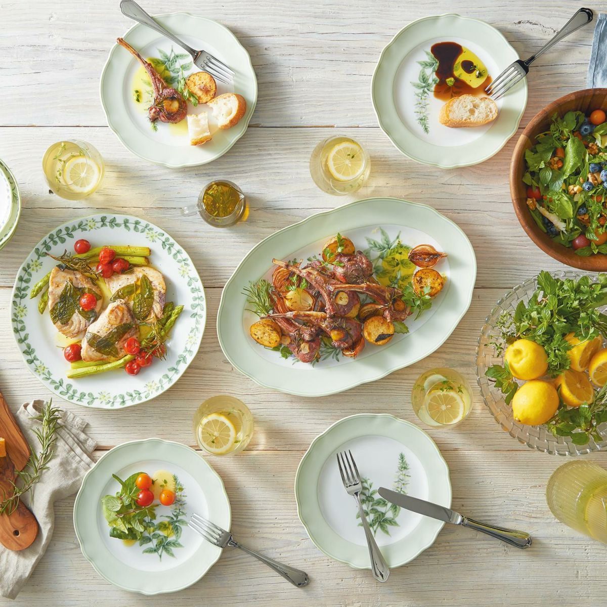 Đĩa Oval cỡ vừa (MD) dài 37,8cm sứ xương | Noritake English Herbs 4942L - 97844