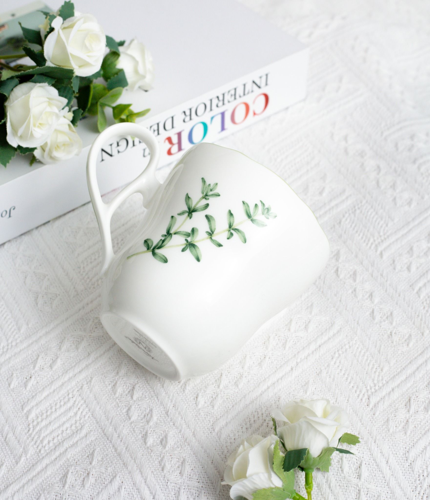 Cốc (ly) uống nước, cà phê dung tích 375ml sứ xương | Noritake English Herbs 4942-2L - T97855