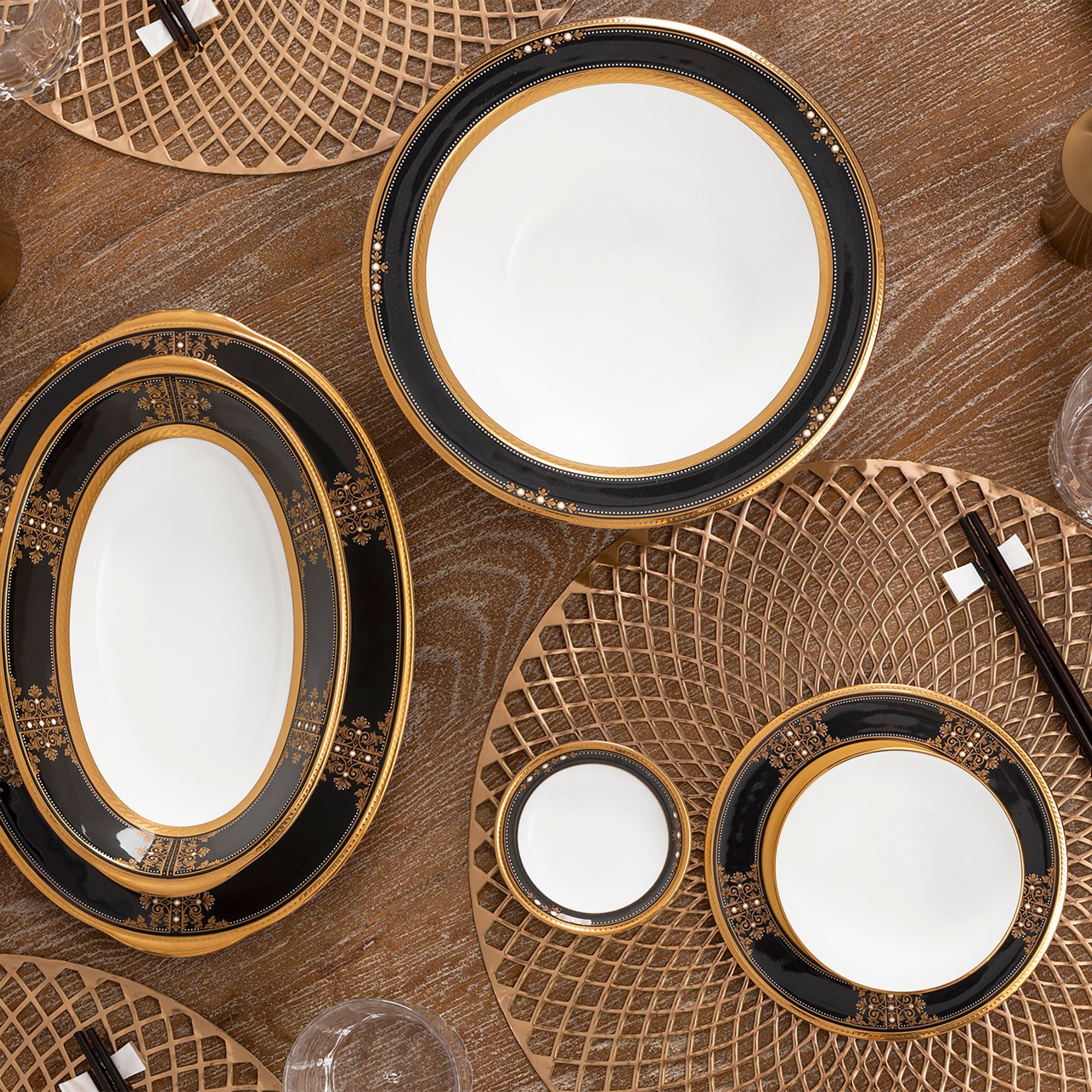 Đĩa tròn cỡ nhỏ đường kính 17,2cm lót bát (chén) cơm sứ xương Nhật Bản | Noritake Evening Majesty 4818J - 59512