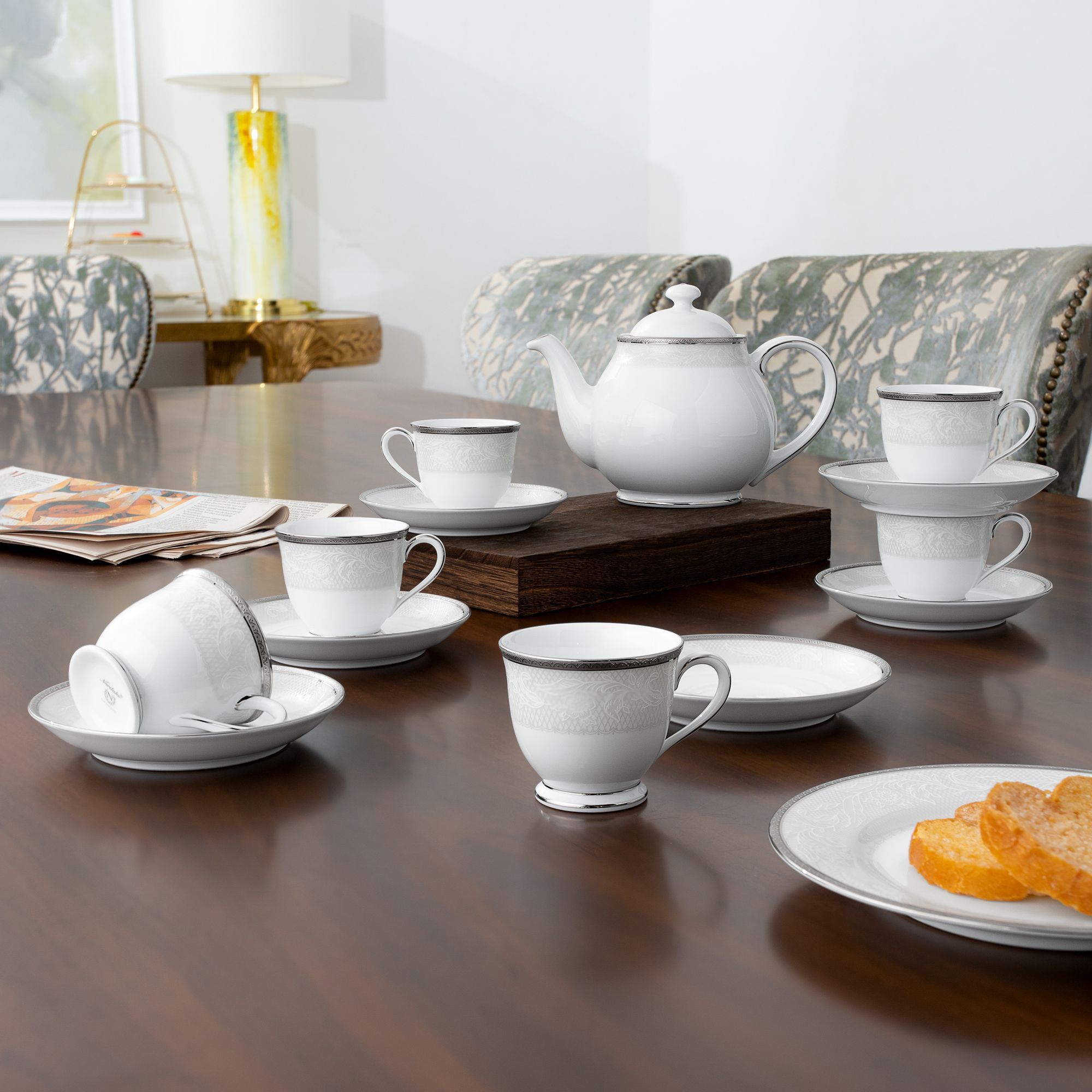 Bộ ấm chén uống trà nhỏ (ấm 780ml, chén 90ml) 13 món sứ trắng | Noritake Flanders Platinum 1715L - T014S