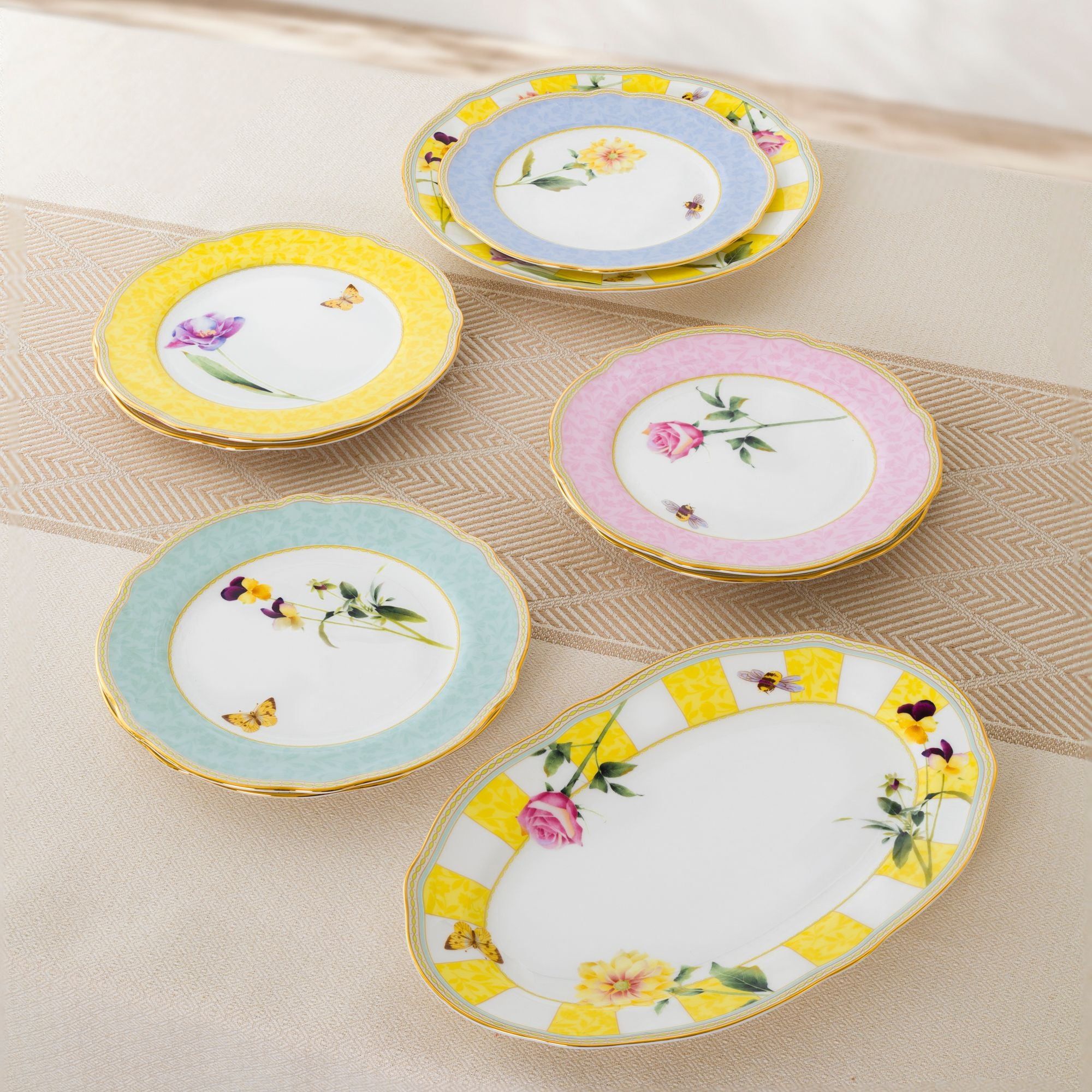 Đĩa tròn cỡ vừa đường kính 22cm sứ xương | Noritake Harvest Dream 4989-2L - 97811