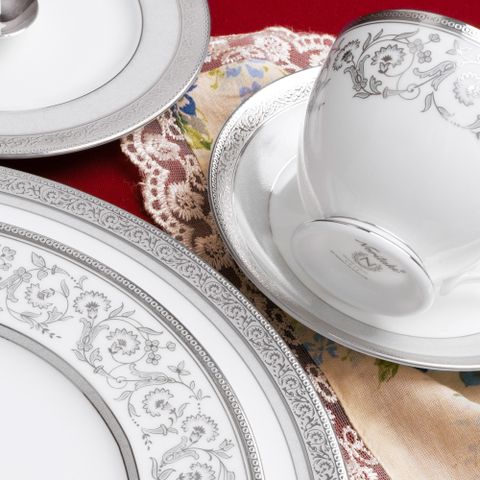  Bộ ấm chén uống trà (ấm 1.050ml, chén 250ml) 15 món sứ xương | Noritake Summit Platinum 4919L - T017A 