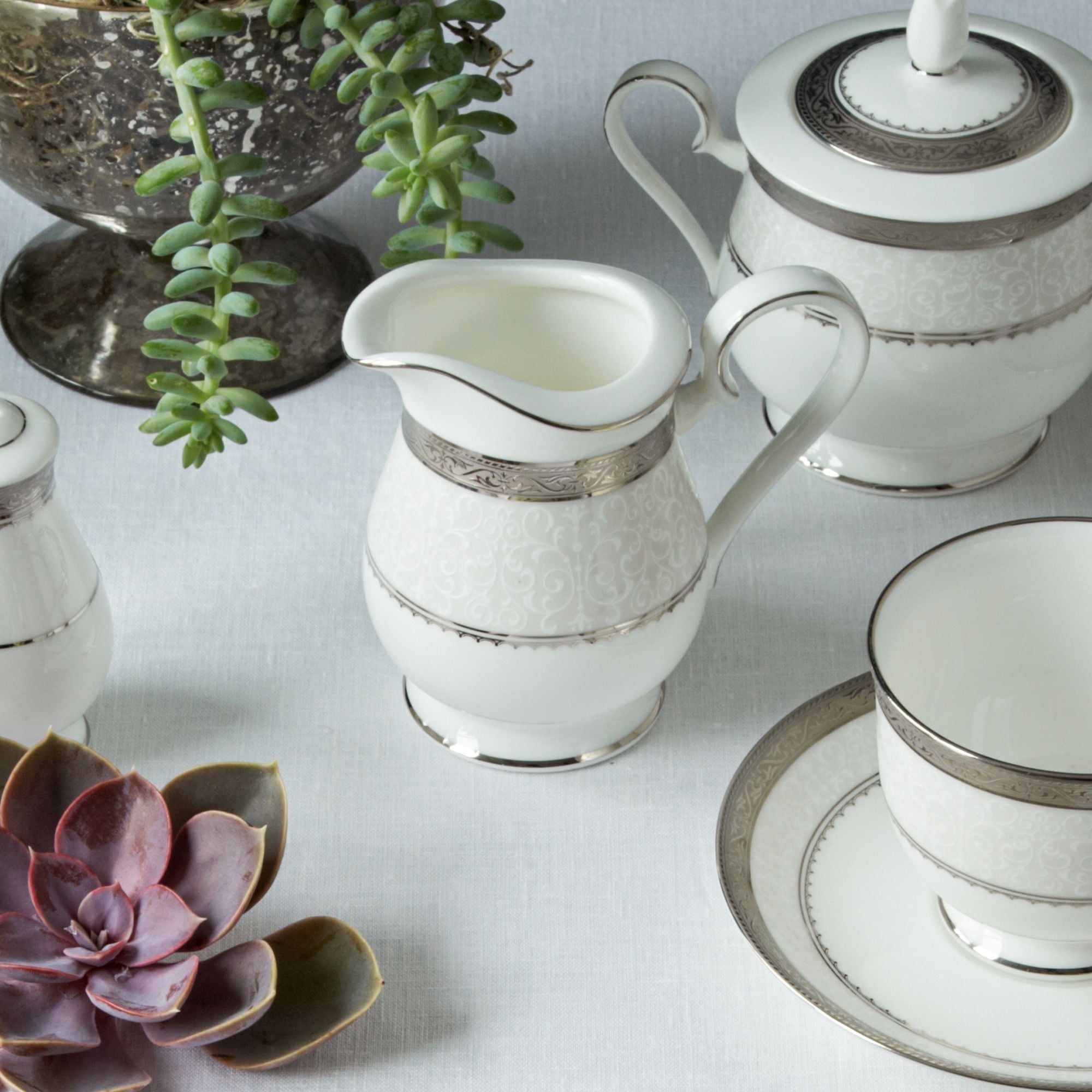 Bình (hũ) đựng sữa dung tích 270ml sứ xương | Noritake Odessa Platinum 4875L - 97228