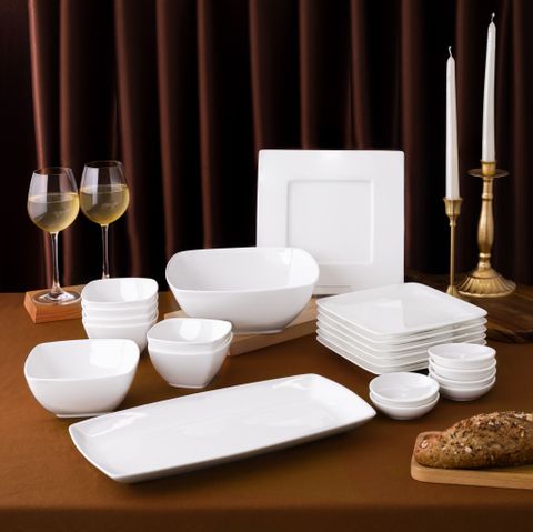  Bộ bát đĩa ăn châu Á cơ bản 22 món (đĩa vuông, cho 6 người) sứ xương | Noritake Plain White 9990L - D022AV 