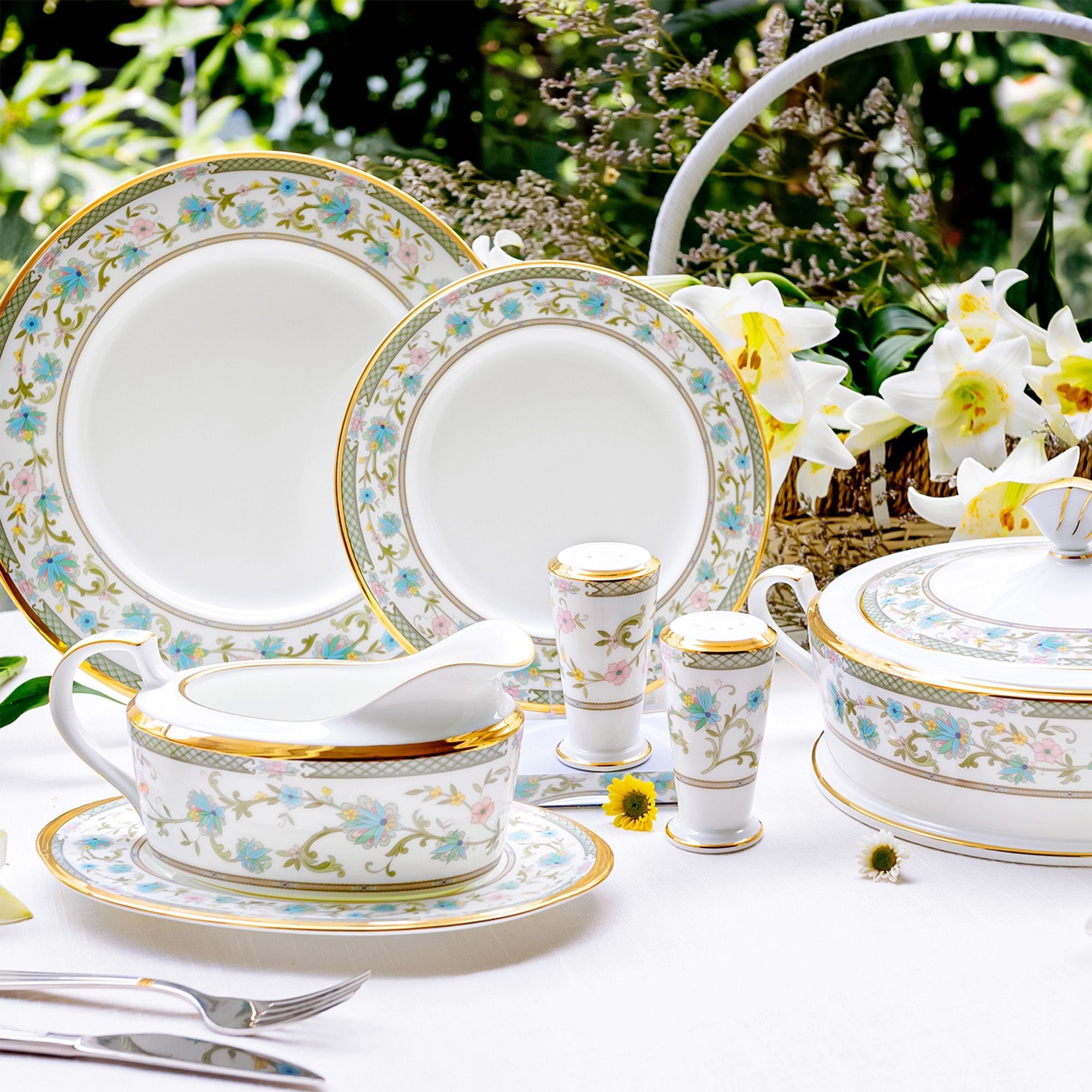 Bộ lọ đựng tiêu (4 lỗ) và muối (8 lỗ) cao 9cm sứ xương Nhật Bản | Noritake Yoshino 9983J - 595710