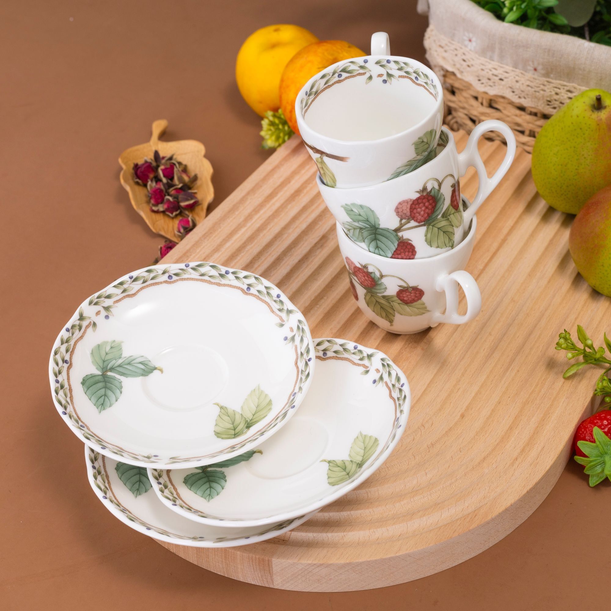Bộ ấm chén uống trà nhỏ (ấm 600ml, chén 105ml) 13 món sứ xương | Noritake Orchard Garden 4911L - T014S