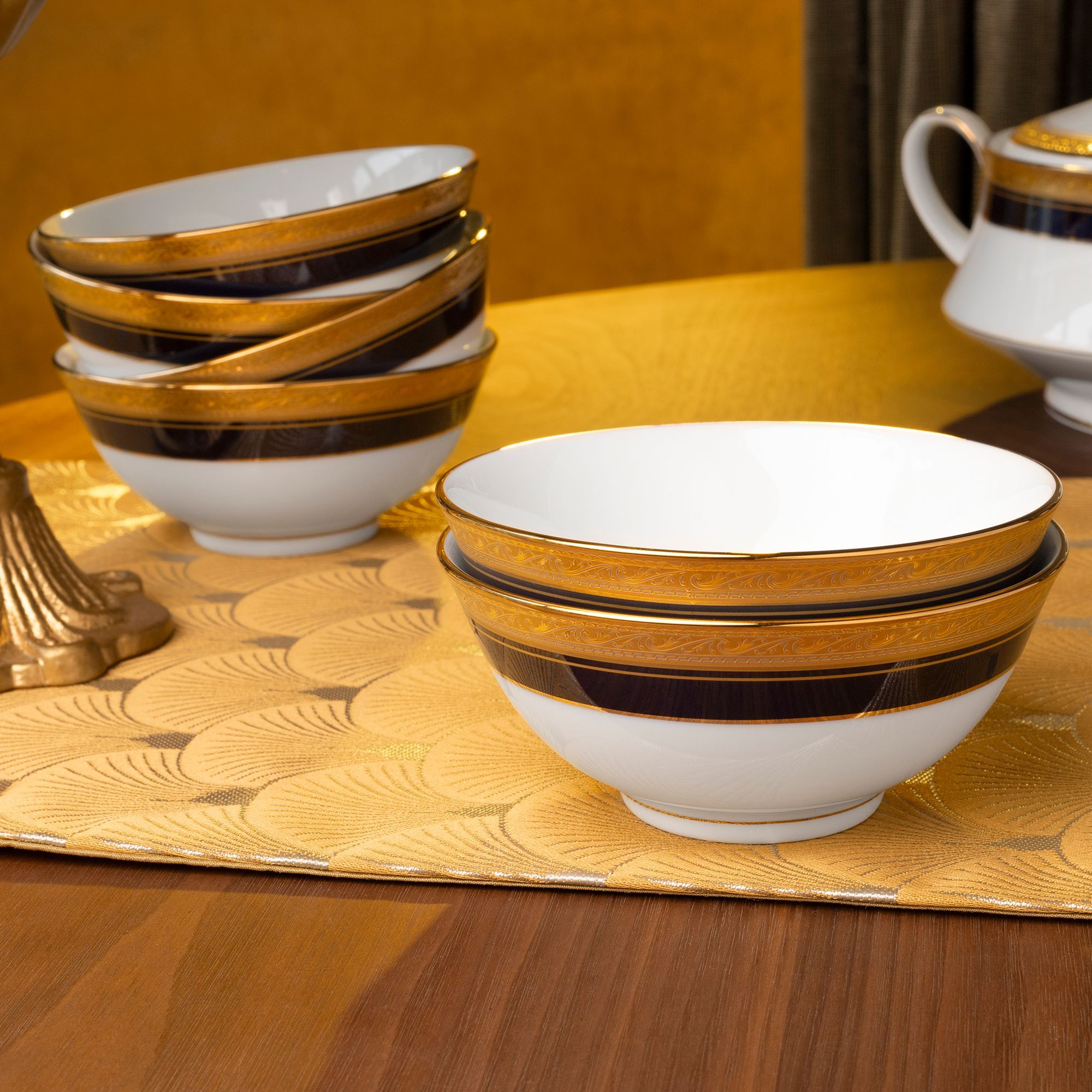 Bộ bát đĩa ăn châu Á đầy đủ 38 món (cho 6 người) sứ trắng | Noritake Crestwood Cobalt Gold 4171L - D038AB