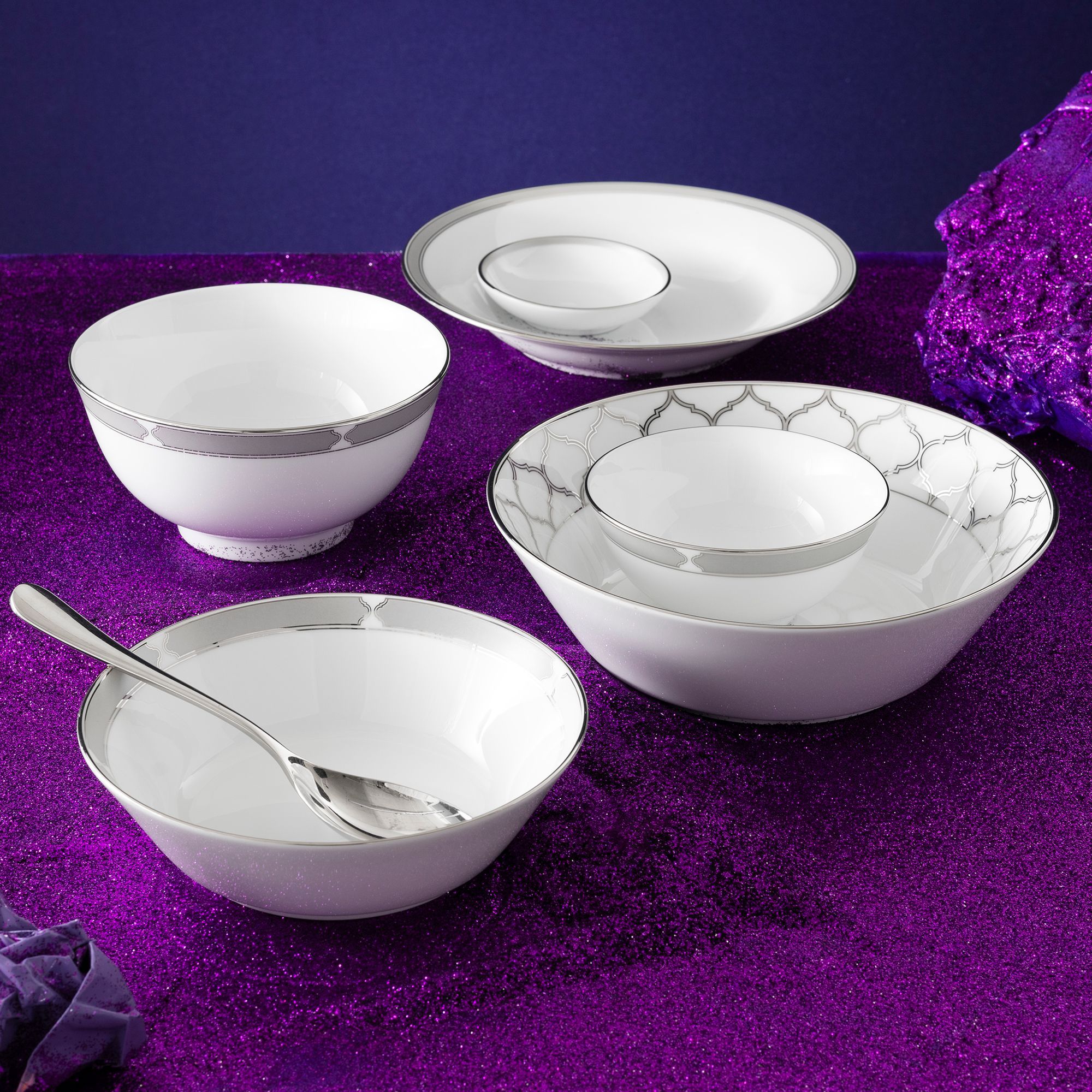 Bộ bát đĩa ăn châu Á cơ bản 22 món (cho 6 người) sứ trắng | Noritake Eternal Palace 1717L - D022AB