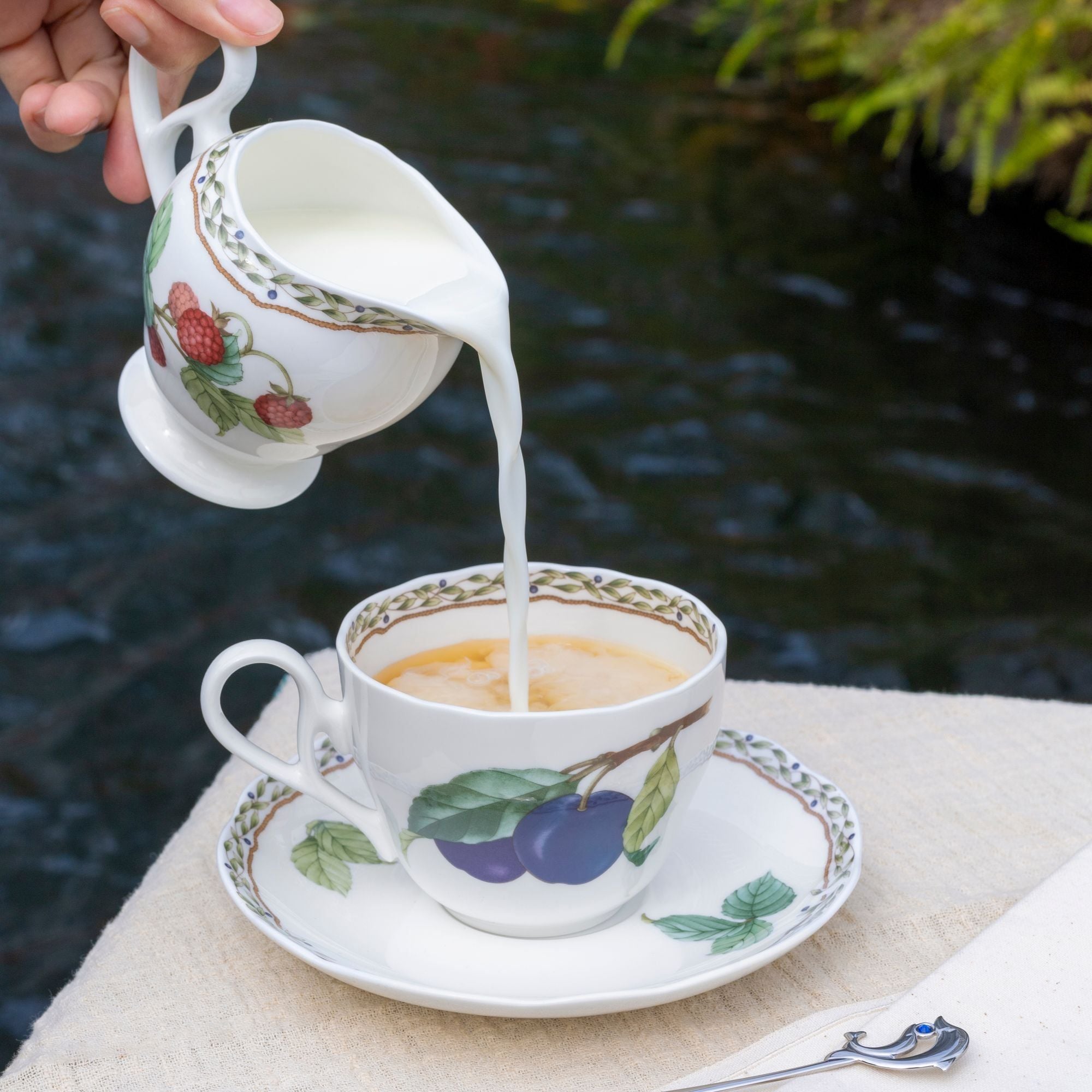 Bộ ấm chén uống trà (ấm 1.030ml, chén 250ml) 18 món sứ xương | Noritake Orchard Garden 4911L - T020A