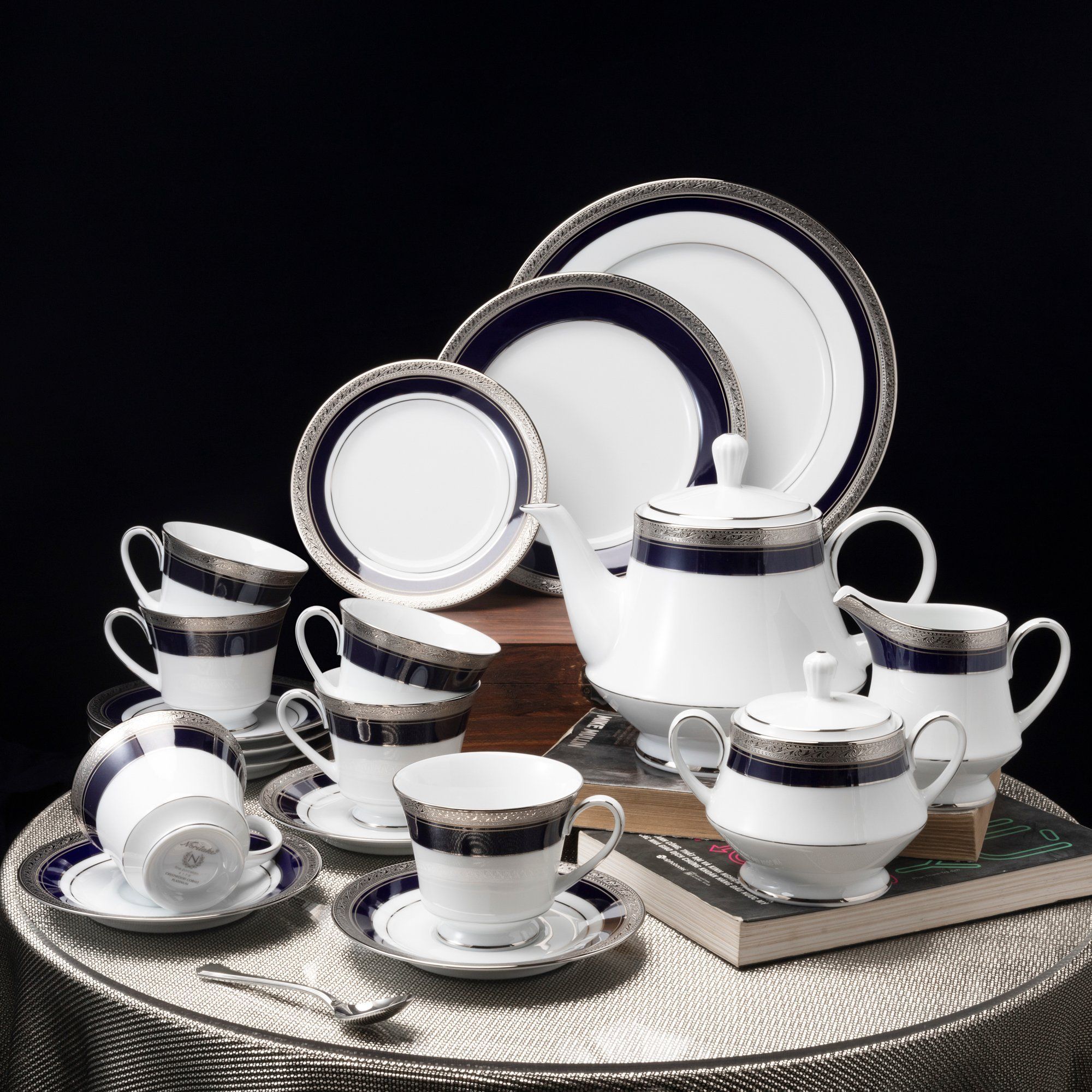 Bộ ấm chén uống trà (ấm 1.200ml, chén 230ml) 18 món sứ trắng | Noritake Crestwood Cobalt Platinum 4170L - T020A