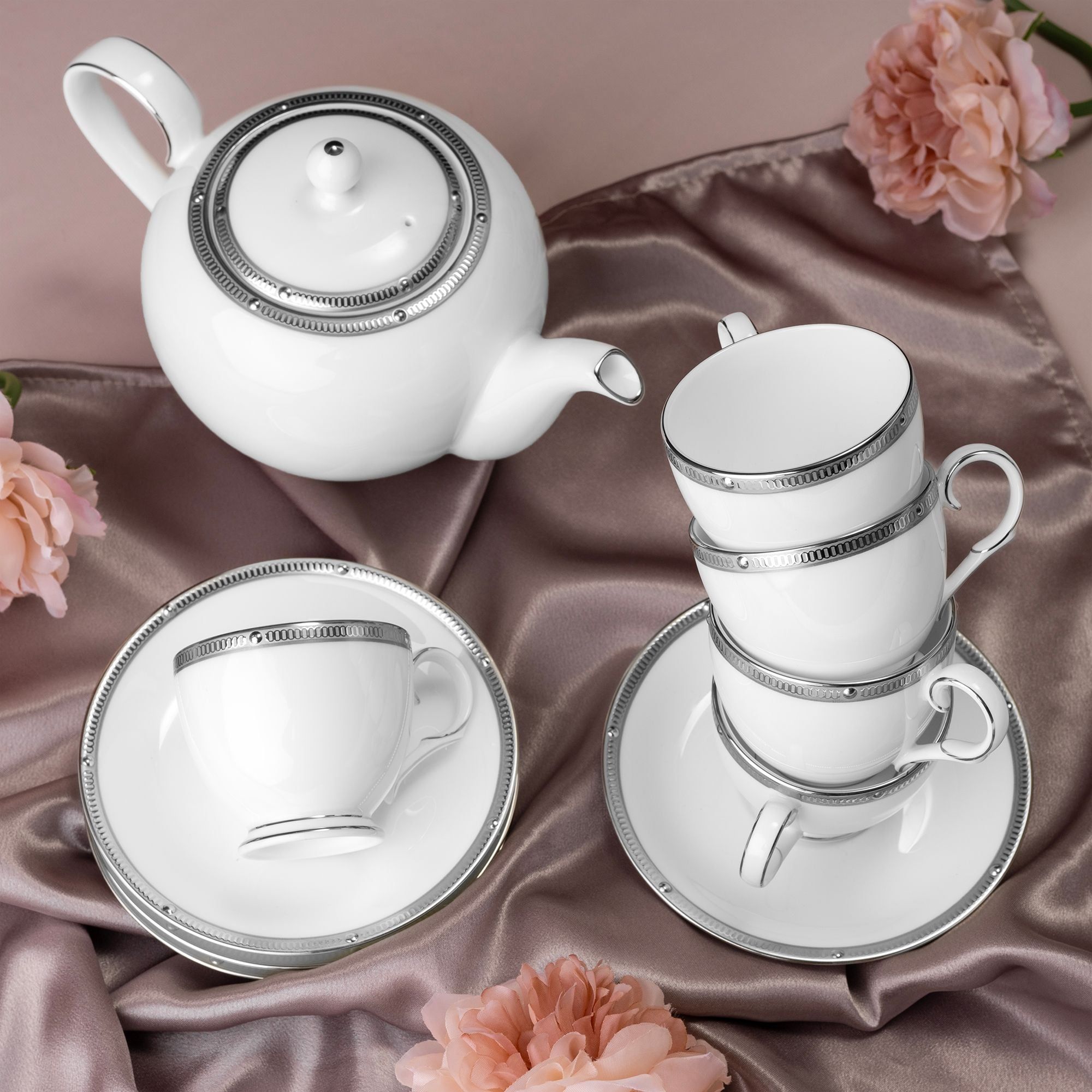Bộ ấm chén uống trà nhỏ (ấm 650ml, chén 105ml) 13 món sứ xương | Noritake Rochelle Platinum 4795L - T014S