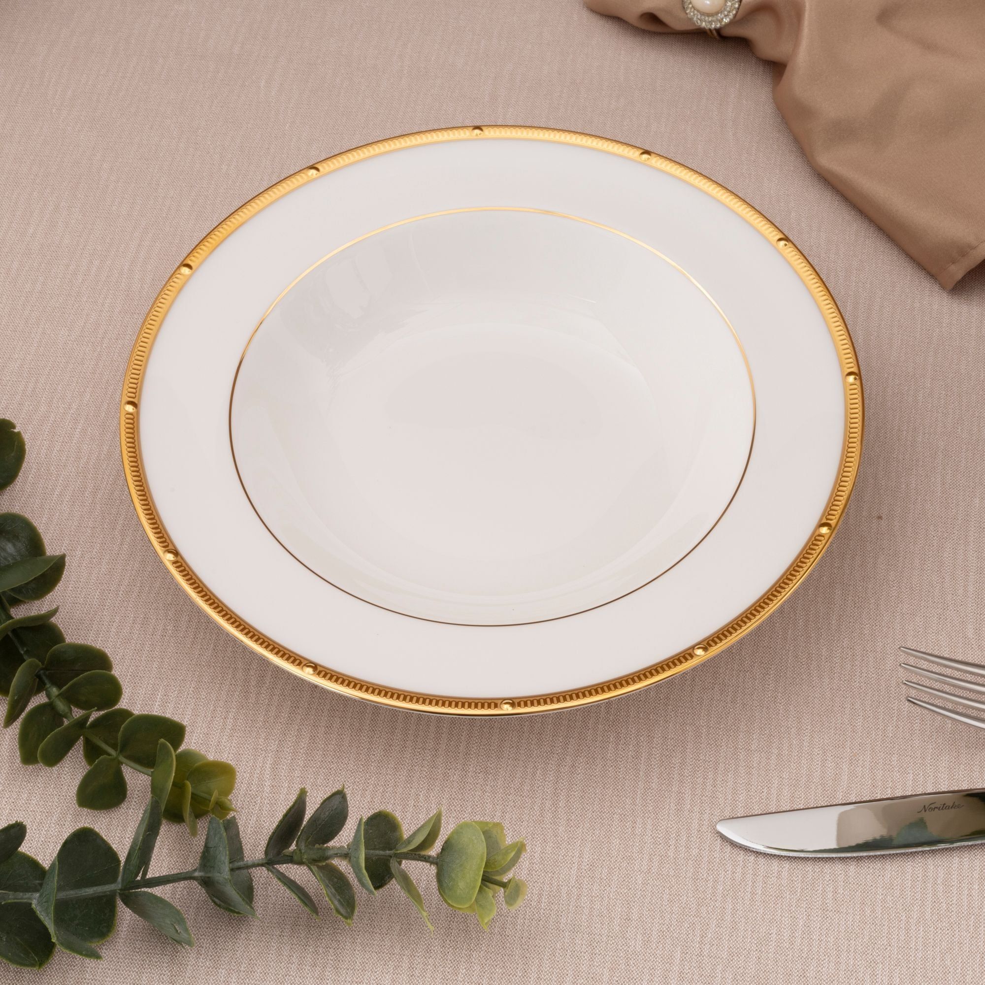 Bộ bát đĩa ăn châu Á cơ bản 22 món (cho 6 người) sứ xương | Noritake Rochelle Gold 4796L - D022AB