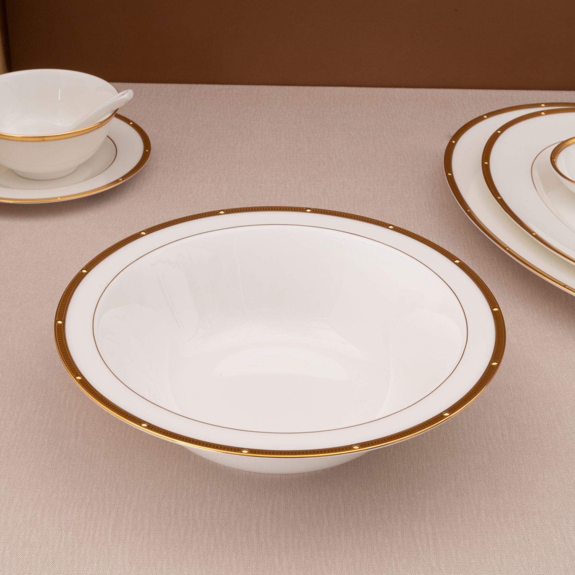 Bộ bát đĩa ăn châu Á cơ bản 22 món (cho 6 người) sứ xương | Noritake Rochelle Gold 4796L - D022AB