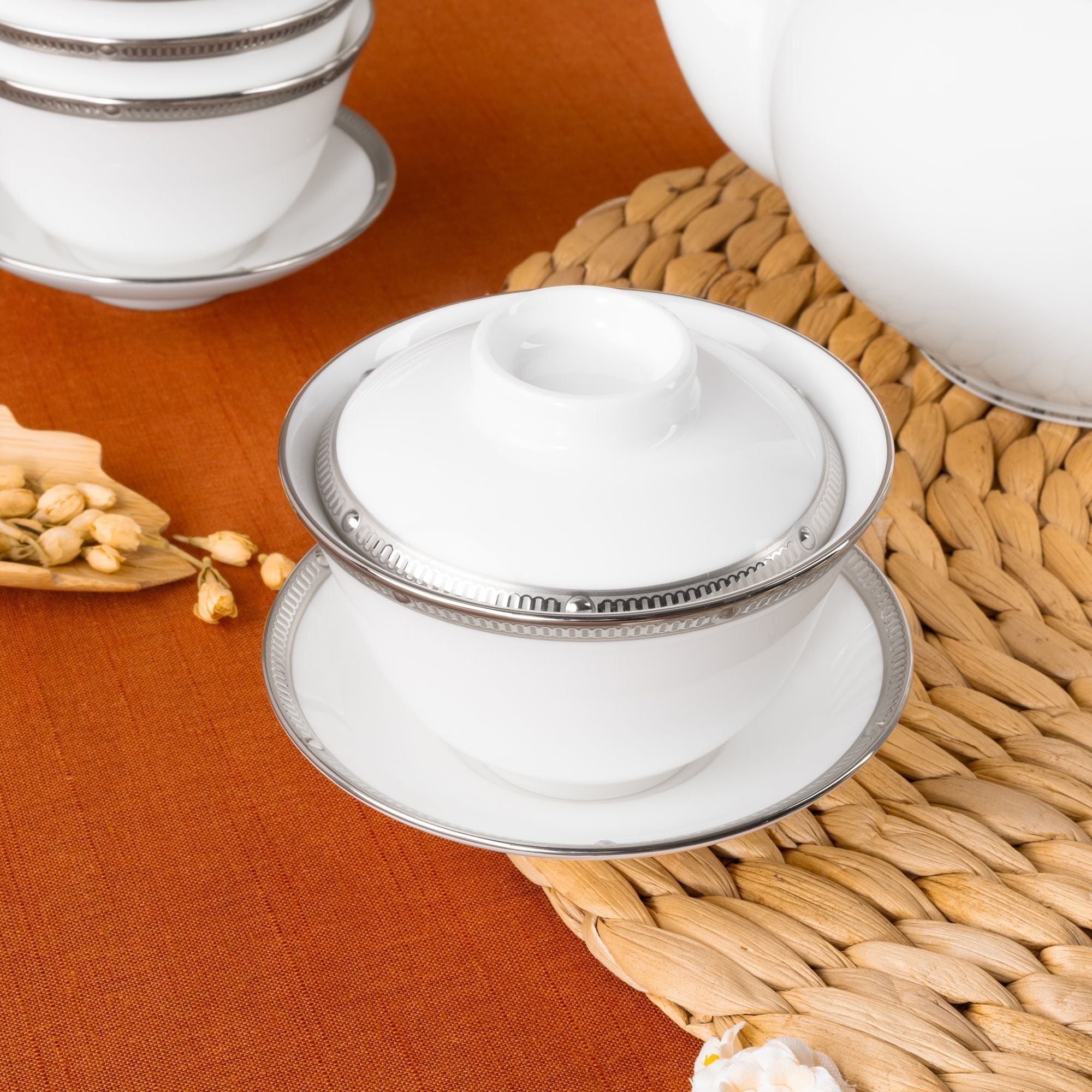 Bộ ấm chén trà châu Á (ấm 950ml, chén 160ml) 13 món sứ xương | Noritake Rochelle Platinum 4795L - T014A