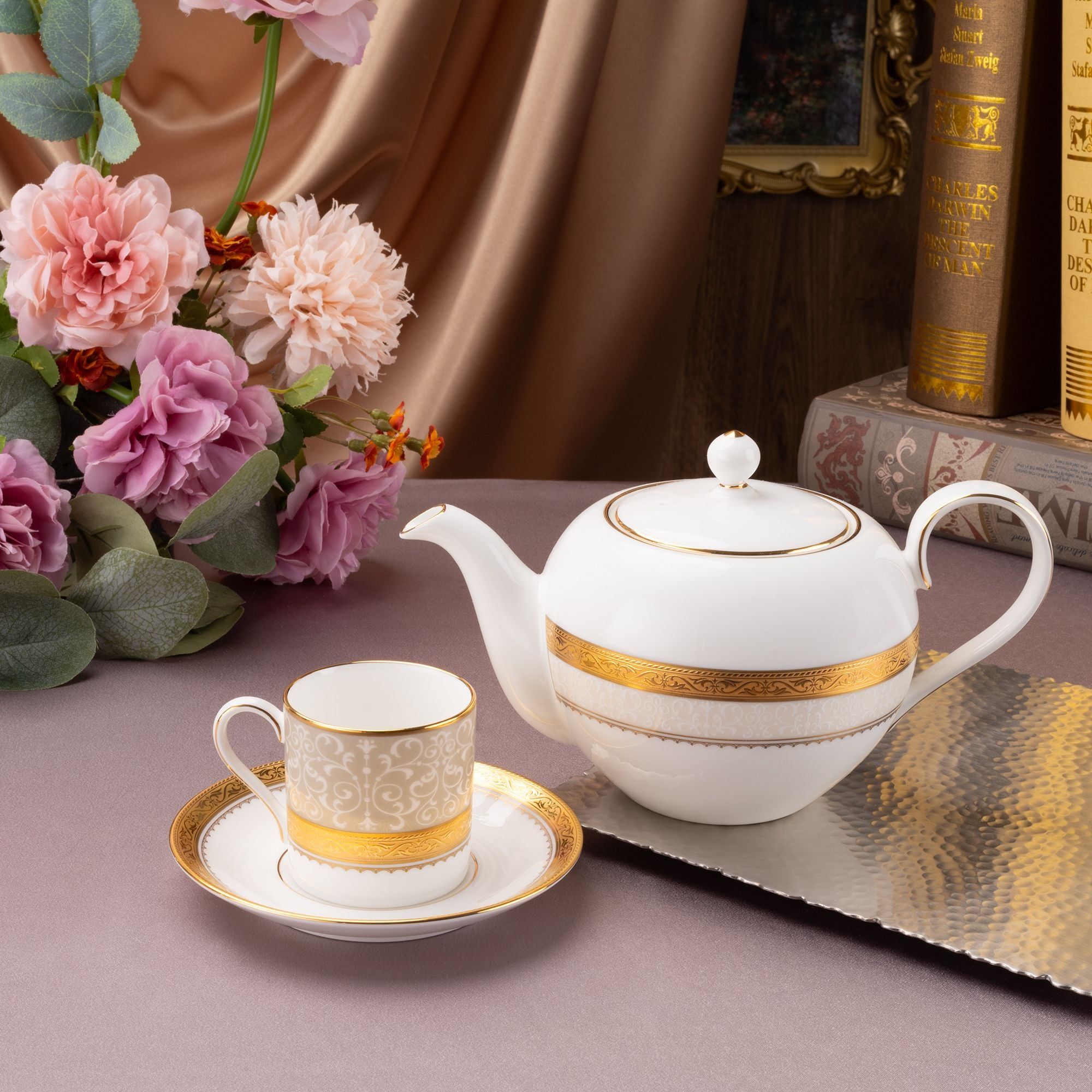 Bộ ấm chén uống trà nhỏ (ấm 650ml, chén 90ml) 13 món sứ xương | Noritake Odessa Gold 4874L - T014S