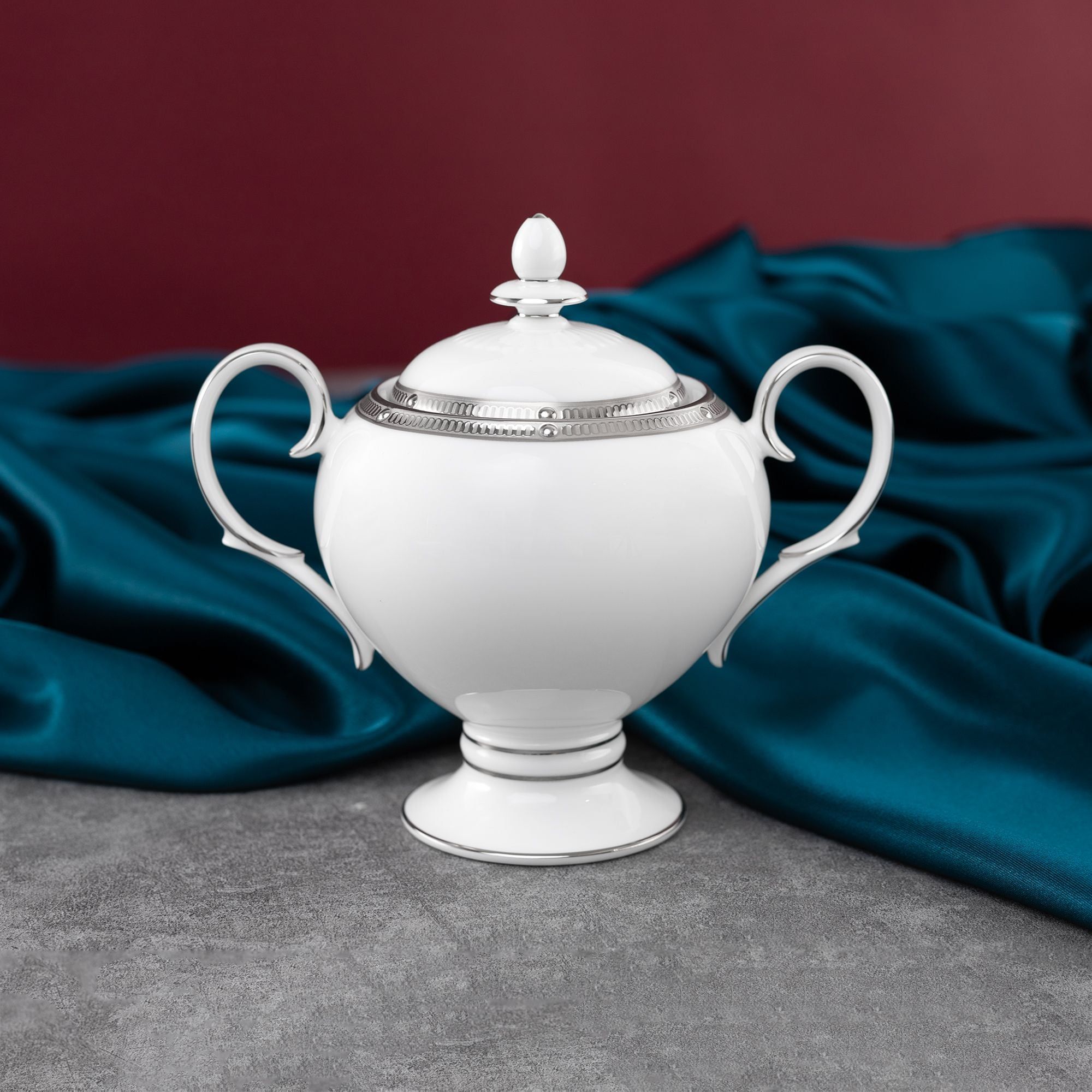 Bộ ấm chén uống trà (ấm 1.150ml, chén 250ml) 15 món sứ xương | Noritake Rochelle Platinum 4795L - T017A