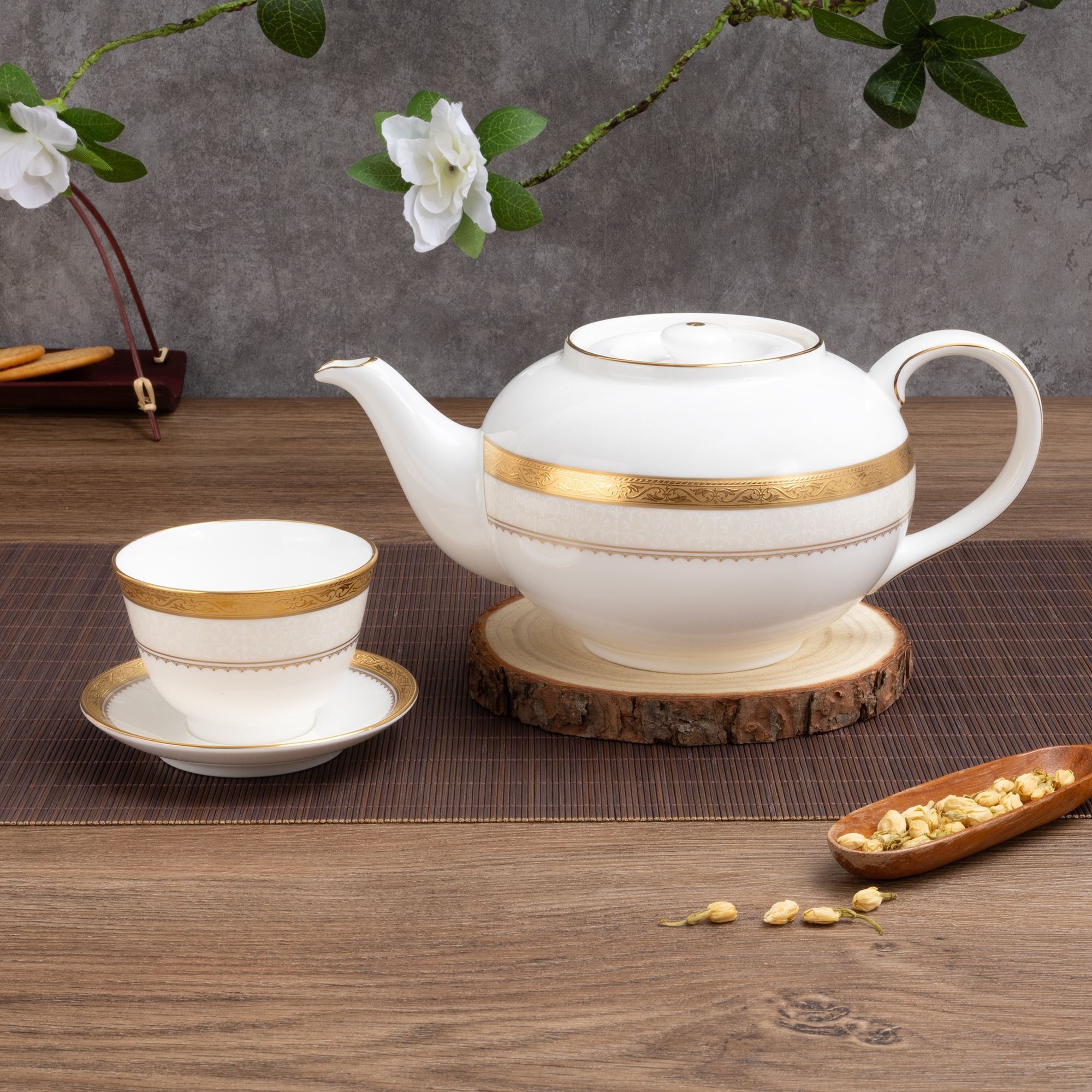 Bộ ấm chén trà châu Á (ấm 950ml, chén 145ml) 13 món sứ xương | Noritake Odessa Gold 4874L - T014A