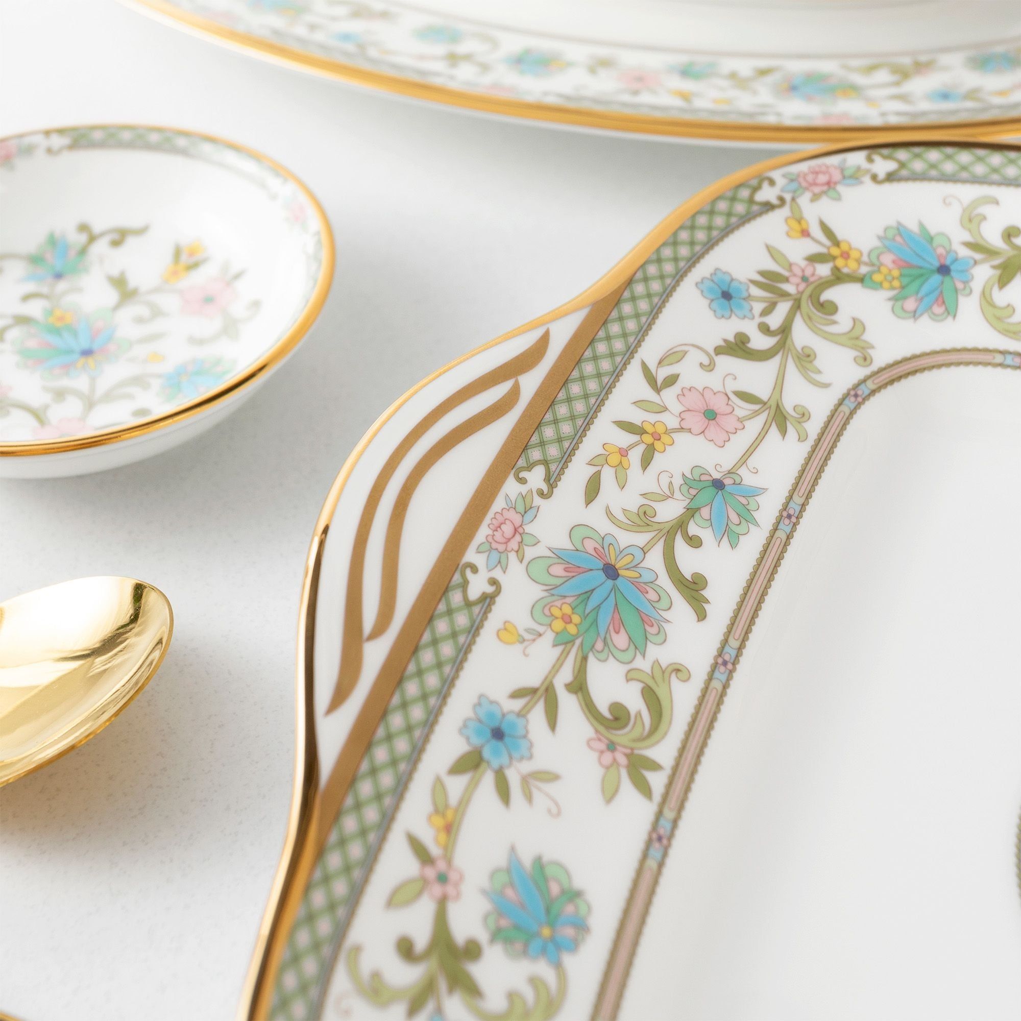 Đĩa vuông cỡ lớn cạnh dài 28,1cm sứ xương Nhật Bản | Noritake Yoshino 9983J - 59847