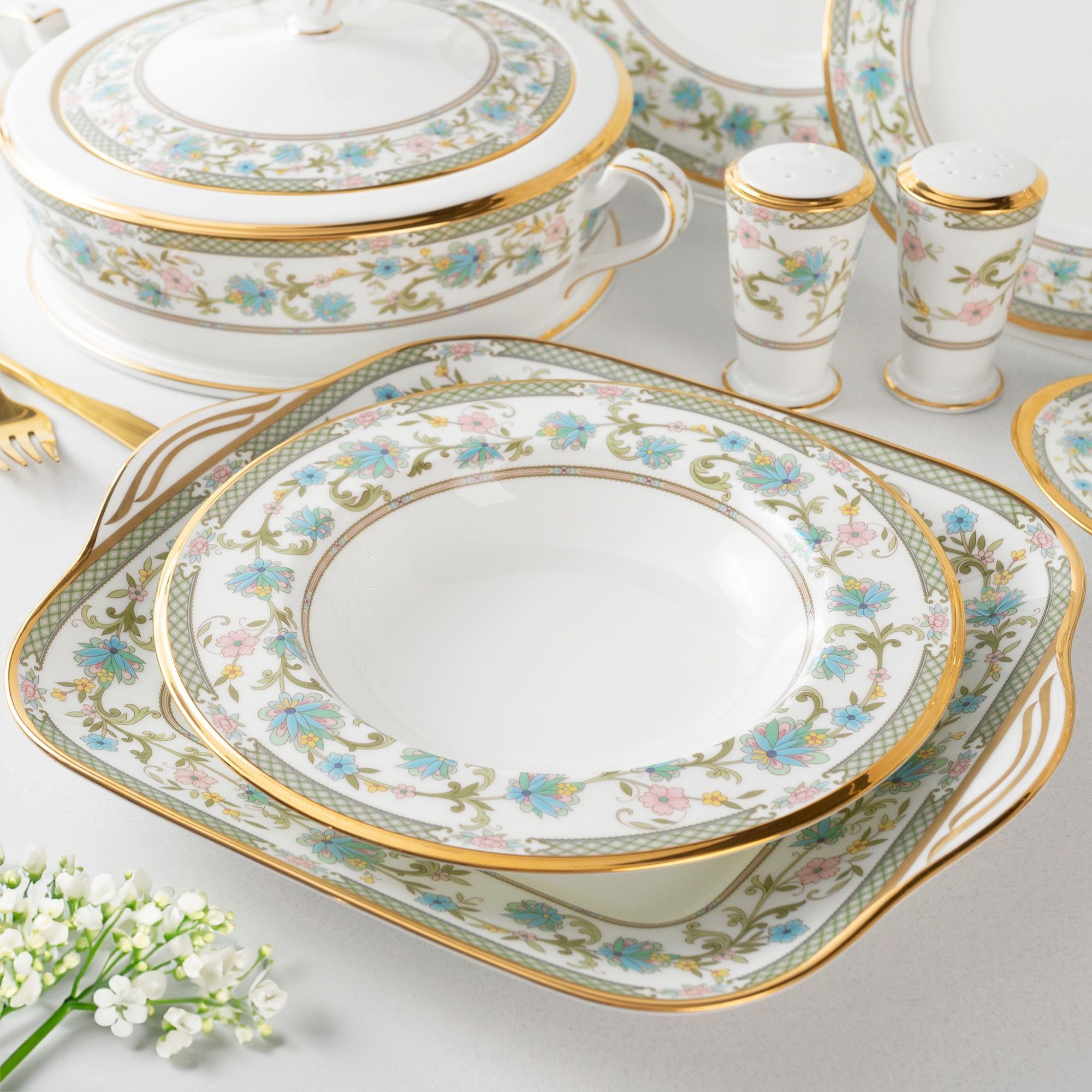 Đĩa sâu lòng 21,6cm dung tích 330ml sứ xương Nhật Bản | Noritake Yoshino 9983J - 59597