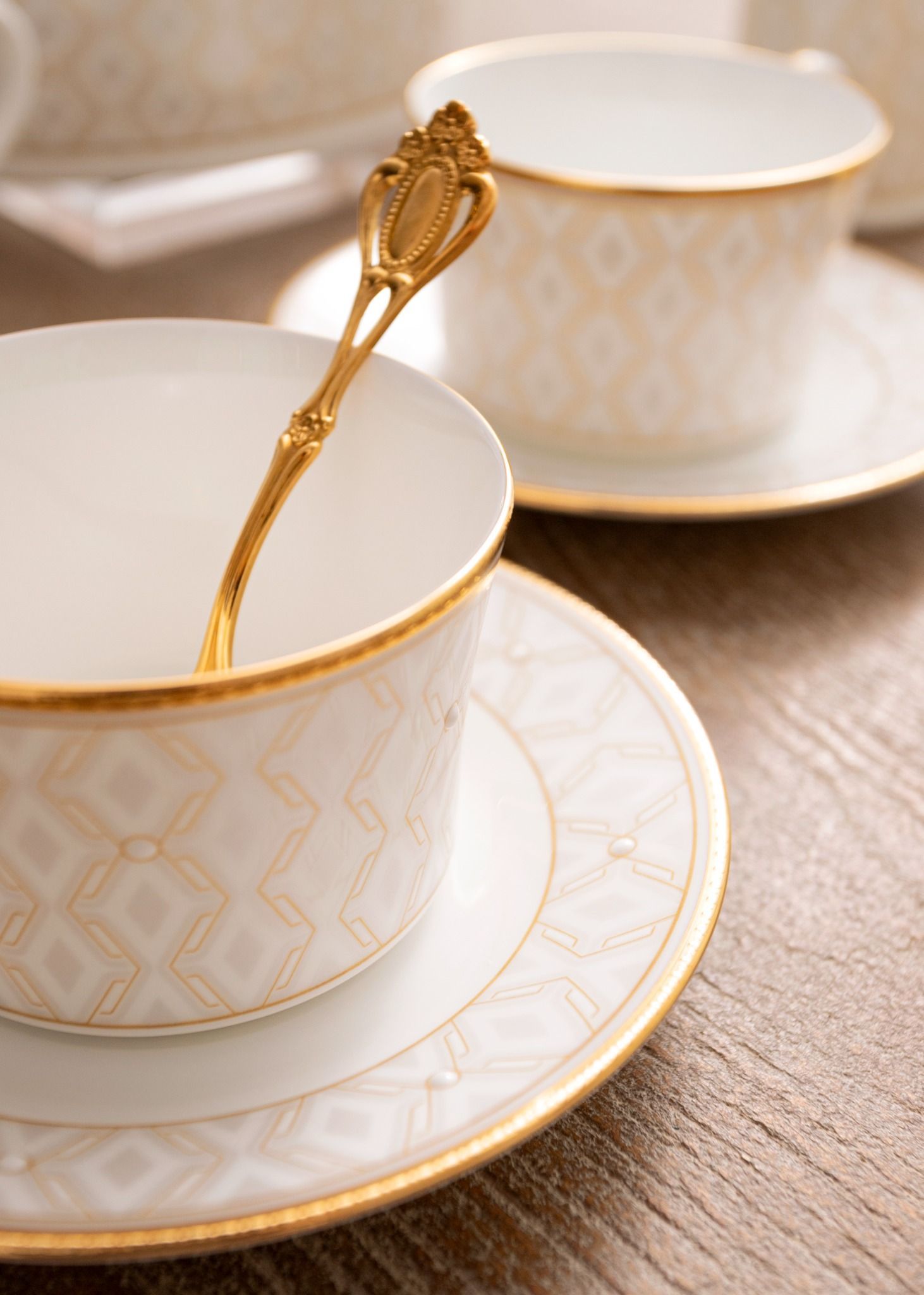 Bộ ấm chén uống trà (ấm 1.250ml, chén 245ml) 15 món sứ xương | Noritake Noble Pearl 4979L - T017A