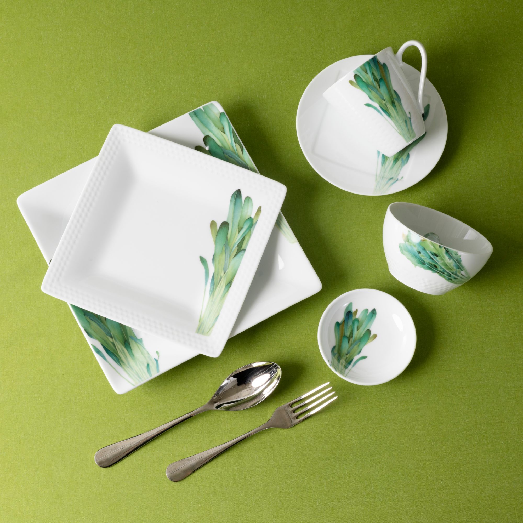 Bộ bát đĩa ăn châu Á cơ bản 22 món (cho 6 người) sứ trắng | Noritake Kyoka Shunsai 1620-17L - D022AC