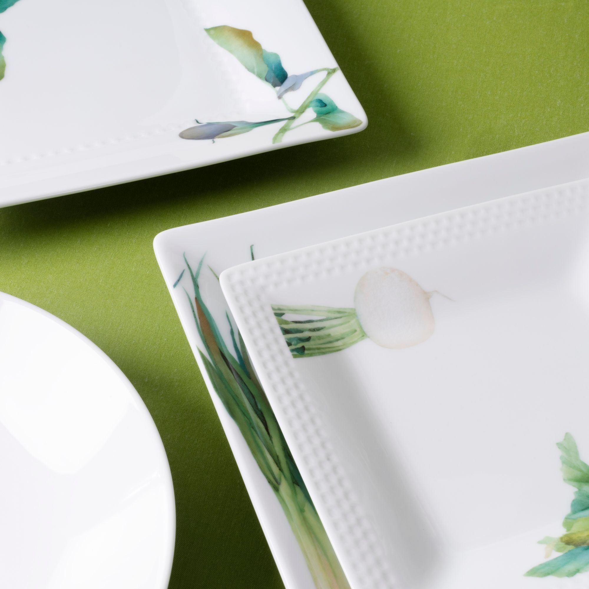 Bộ bát đĩa ăn châu Á cơ bản 22 món (cho 6 người) sứ trắng | Noritake Kyoka Shunsai 1620-17L - D022AC