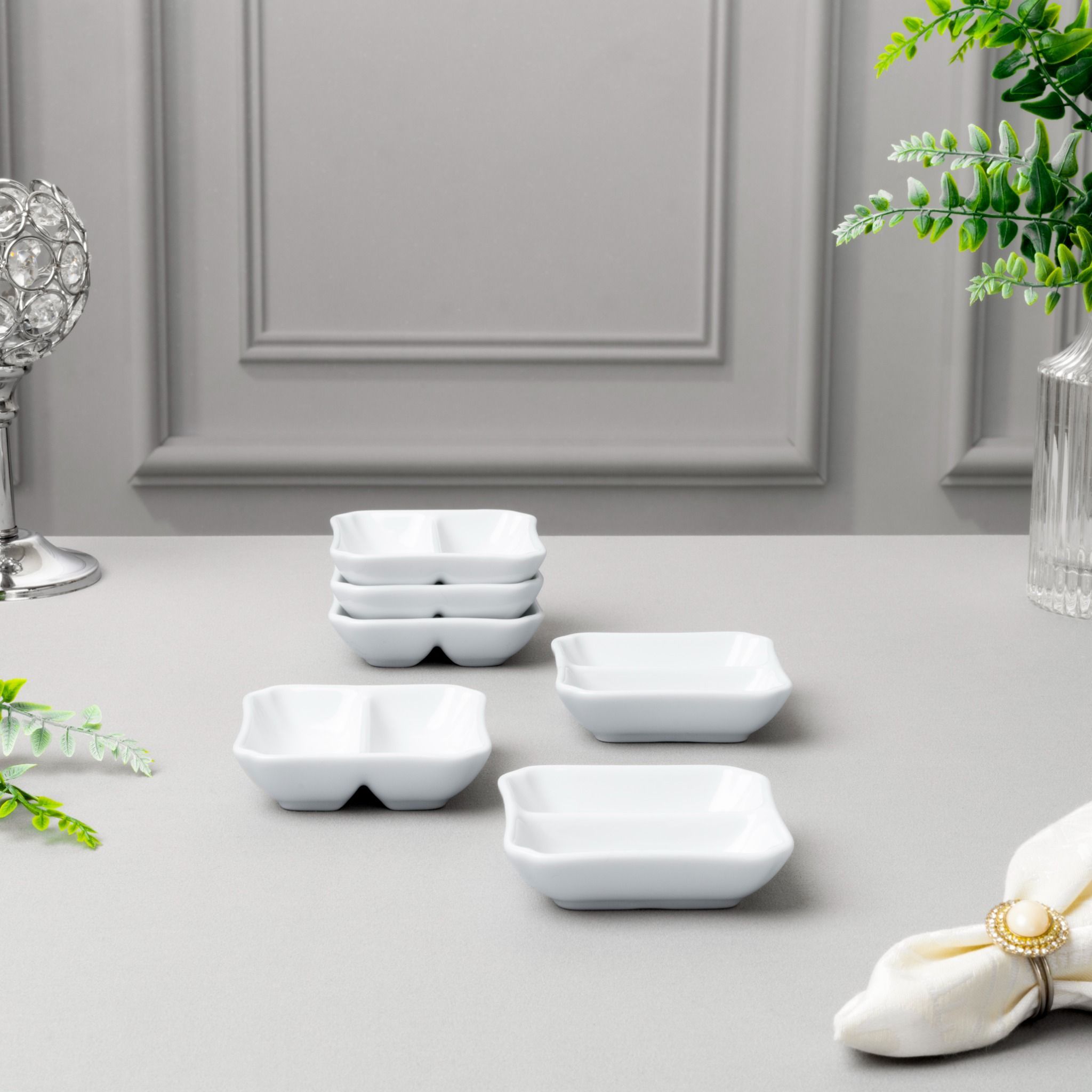Bộ 06 đĩa vuông 7,9cm chia ngăn đựng nước chấm, gia vị sứ trắng | Noritake Art Stage 4257L - S91850