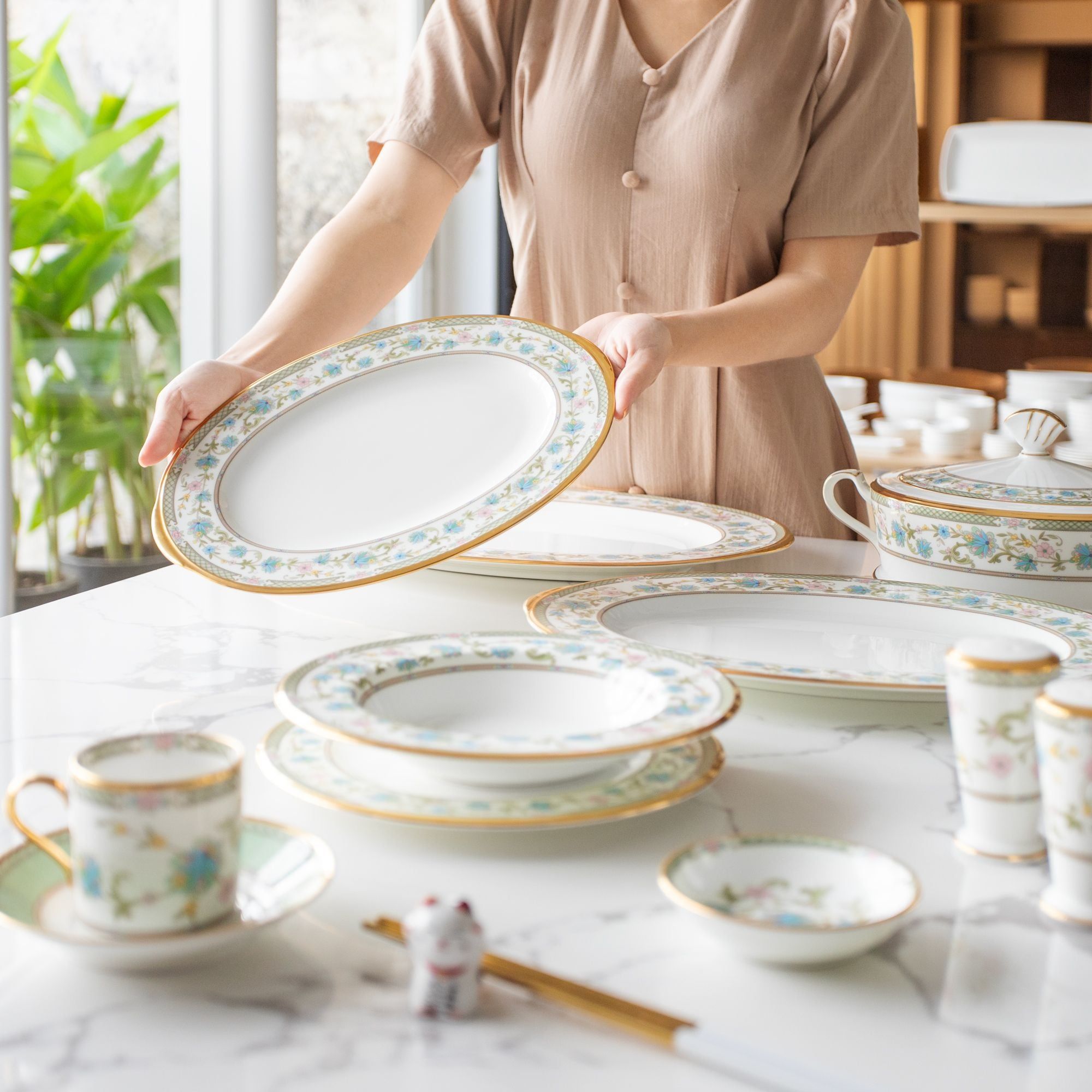 Đĩa Oval cỡ nhỏ (SM) dài 32cm sứ xương Nhật Bản | Noritake Yoshino 9983J - 59545