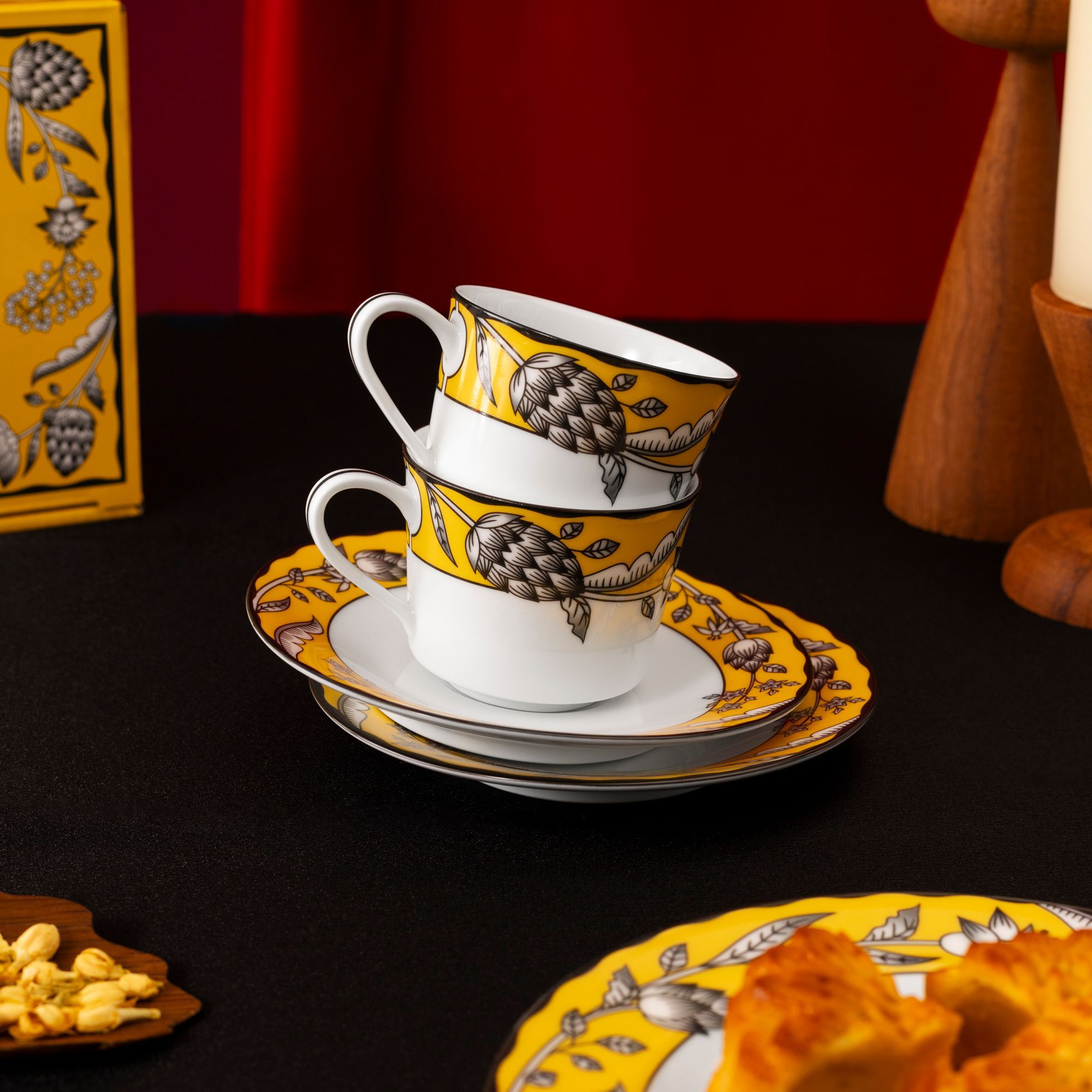 Chén trà (tách trà) nhỏ dung tích 100ml (màu vàng) kèm đĩa lót sứ trắng | Noritake Chelsea Estate 1779L - Q002GE