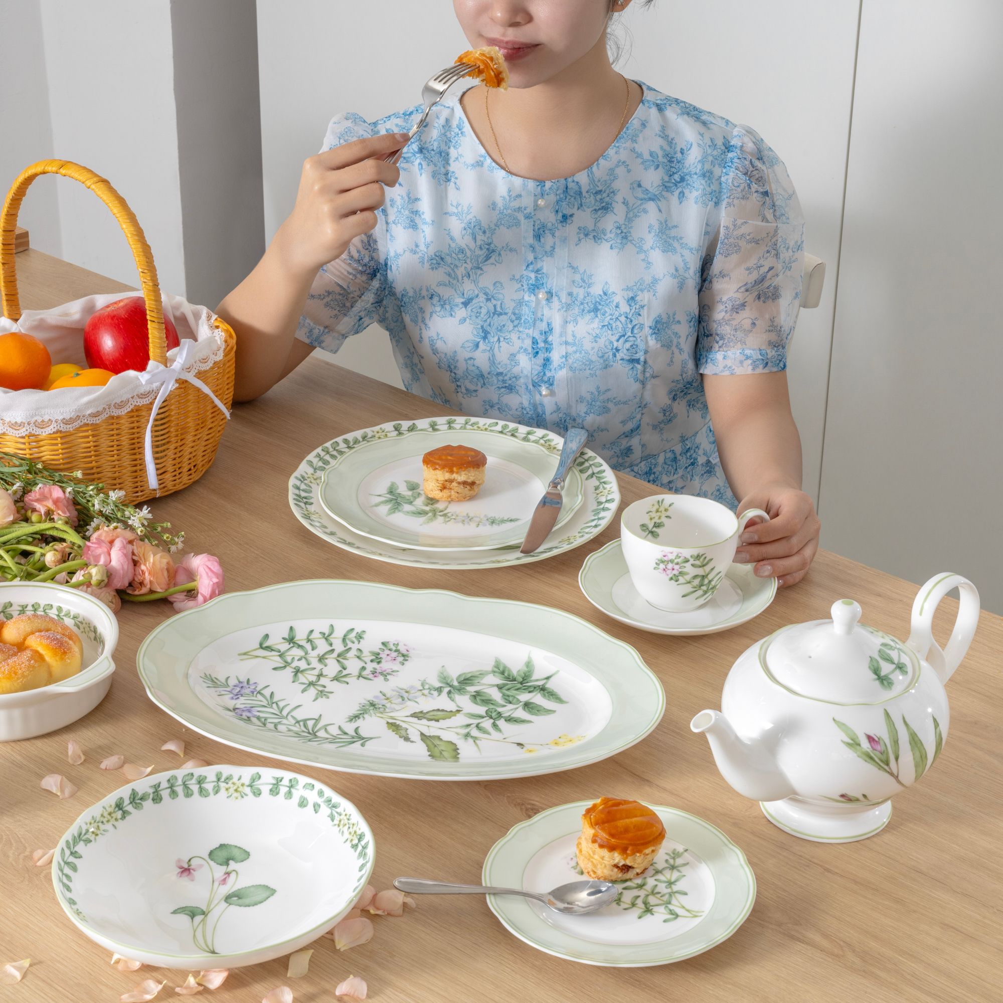 Bộ bát đĩa ăn châu Á đầy đủ 38 món (cho 6 người) sứ xương | Noritake English Herbs 4942L - D038AN