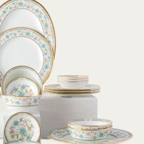  Bộ bát đĩa ăn châu Á cơ bản 22 món (cho 6 người) sứ xương Nhật Bản | Noritake Yoshino 9983J - D022AA 
