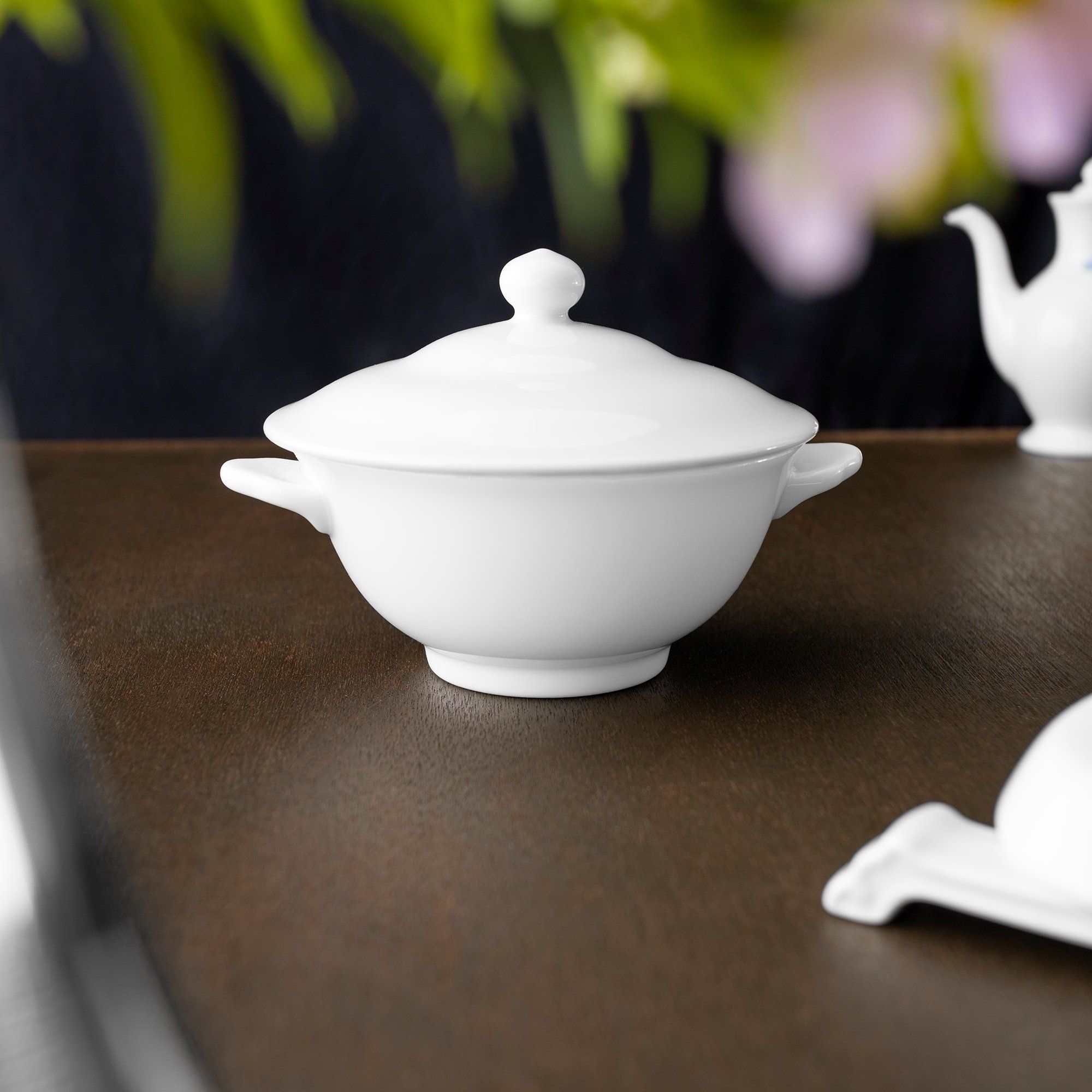 Nắp đậy bát (chén) ăn súp, yến 260ml có quai cầm sứ trắng | Noritake Art Stage 4257L - 91869C