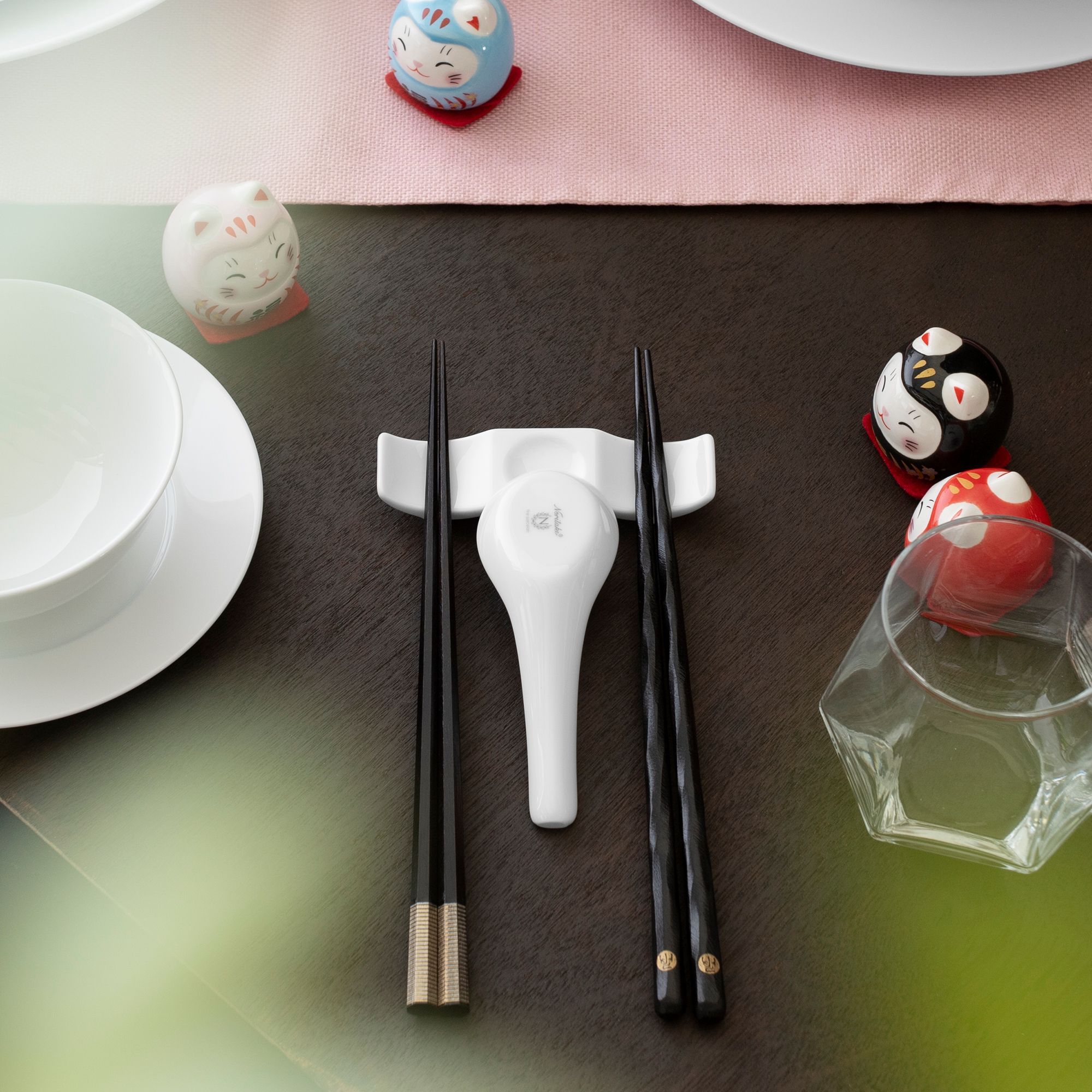 Dụng cụ gác đũa & thìa (gác đũa muỗng) dài 10,8cm sứ trắng | Noritake Art Stage 4257L - 91831