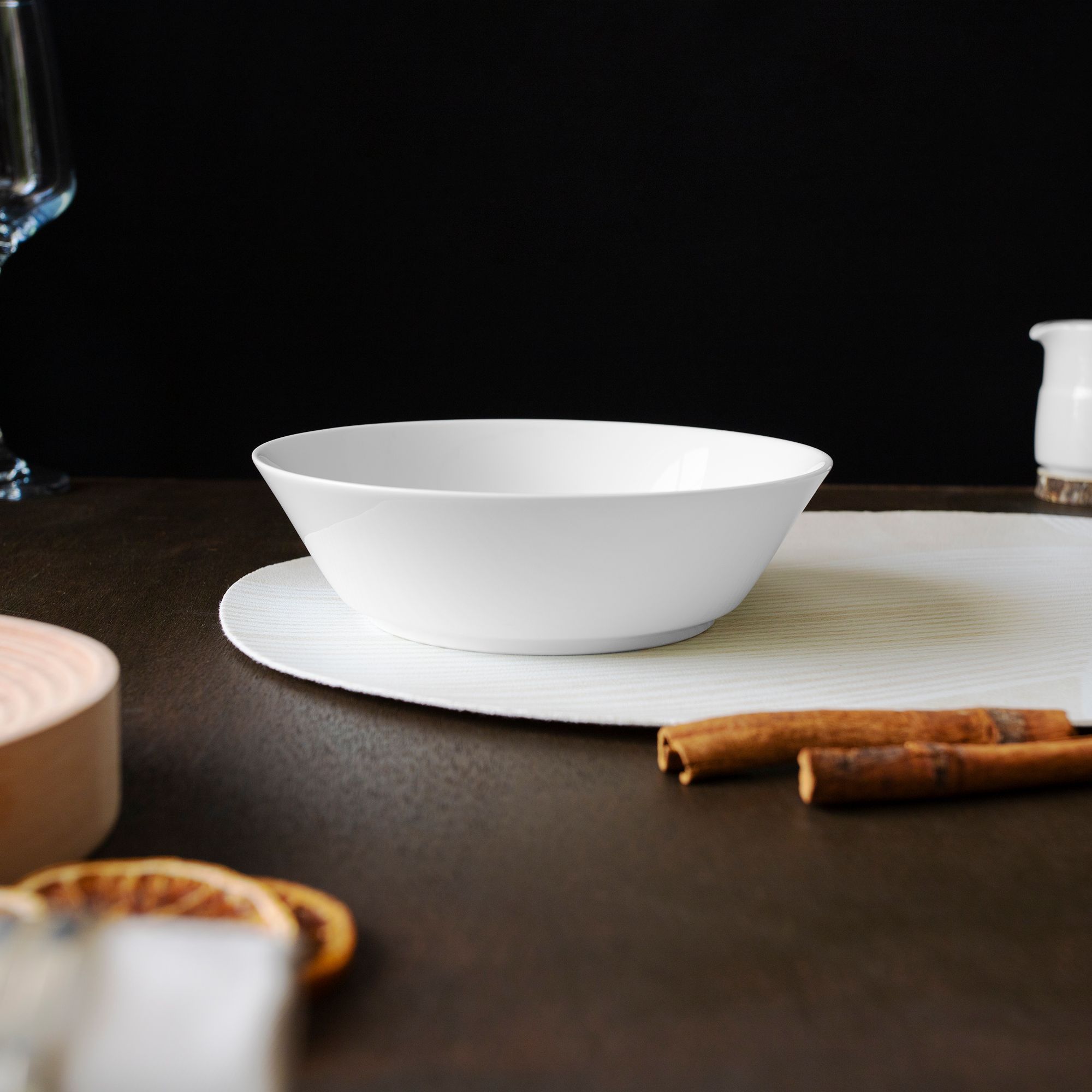 Bát (tô) đa năng 17,5cm dung tích 640ml đựng soup, đồ chiên xào sứ trắng | Noritake Art Stage 3-336L - 91097