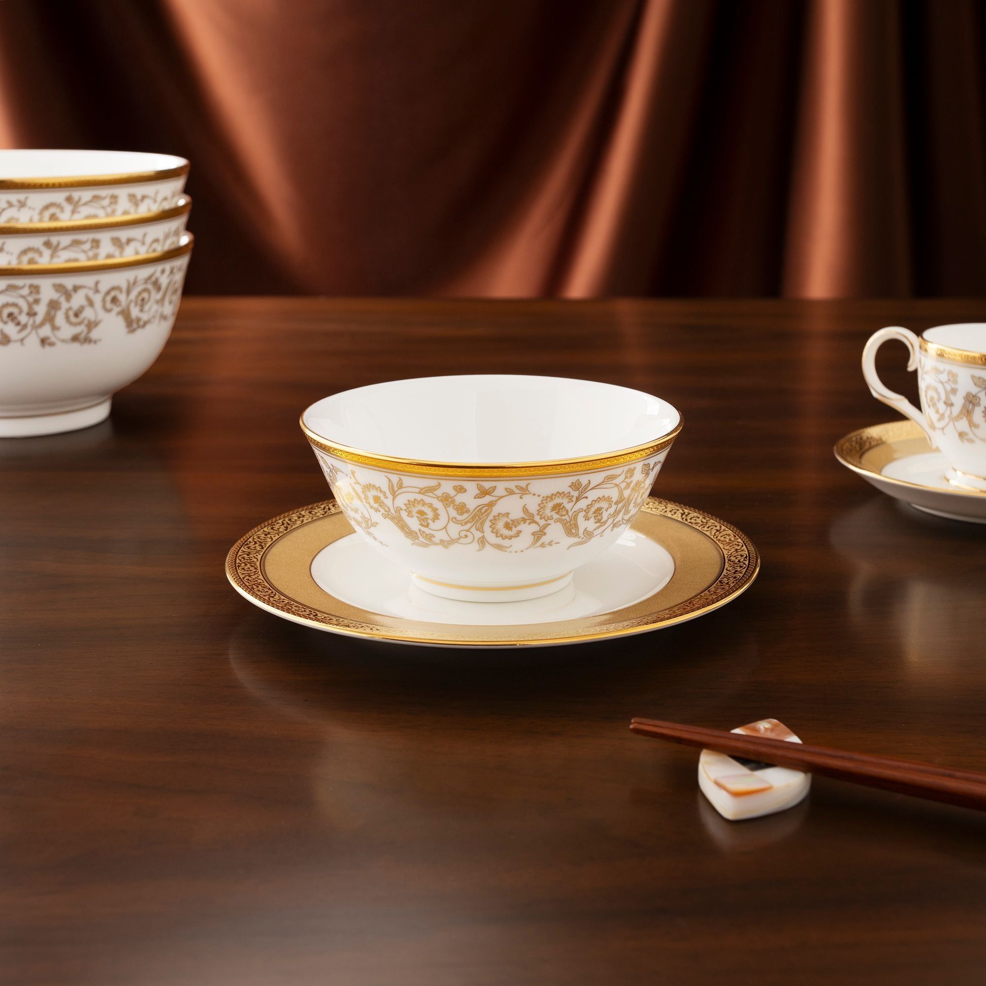 Bộ bát đĩa ăn châu Á đầy đủ 38 món (cho 6 người) sứ xương | Noritake Summit Gold 4912L - D038AC