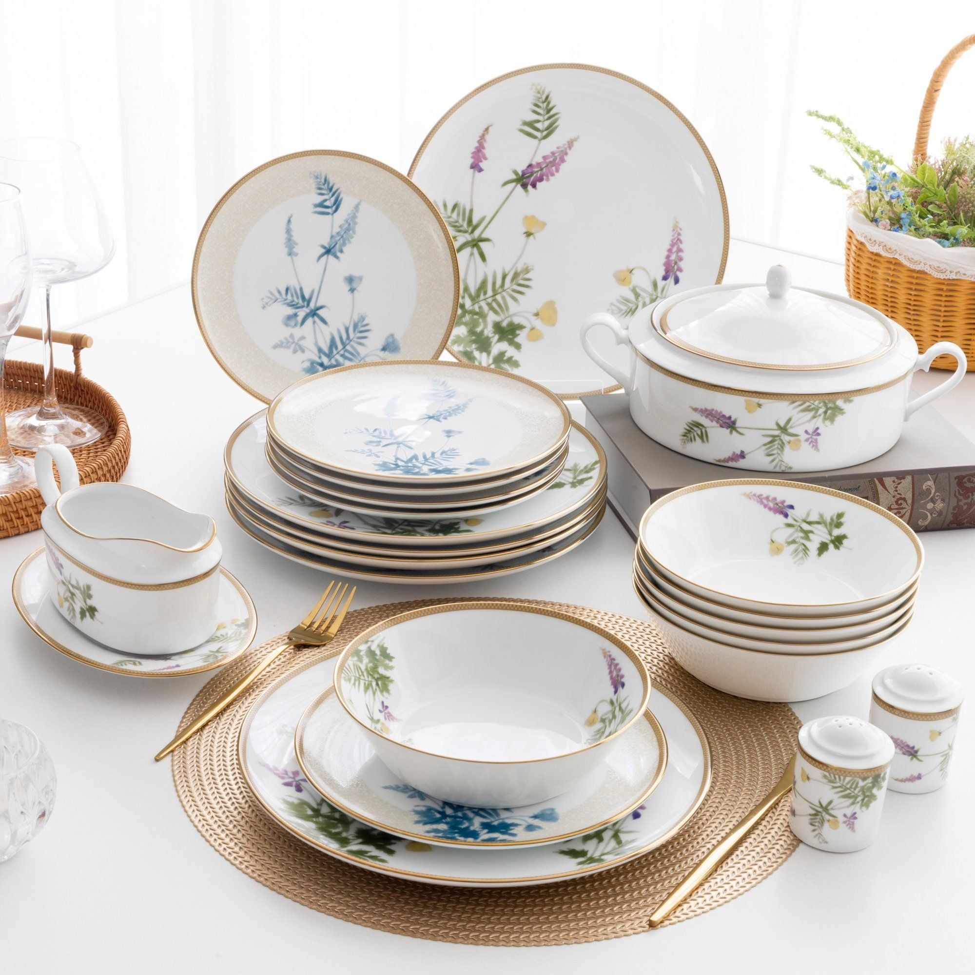 Bộ đĩa ăn kiểu Âu 22 món (cho 6 người) sứ trắng | Noritake New Morning 1738L - D024D