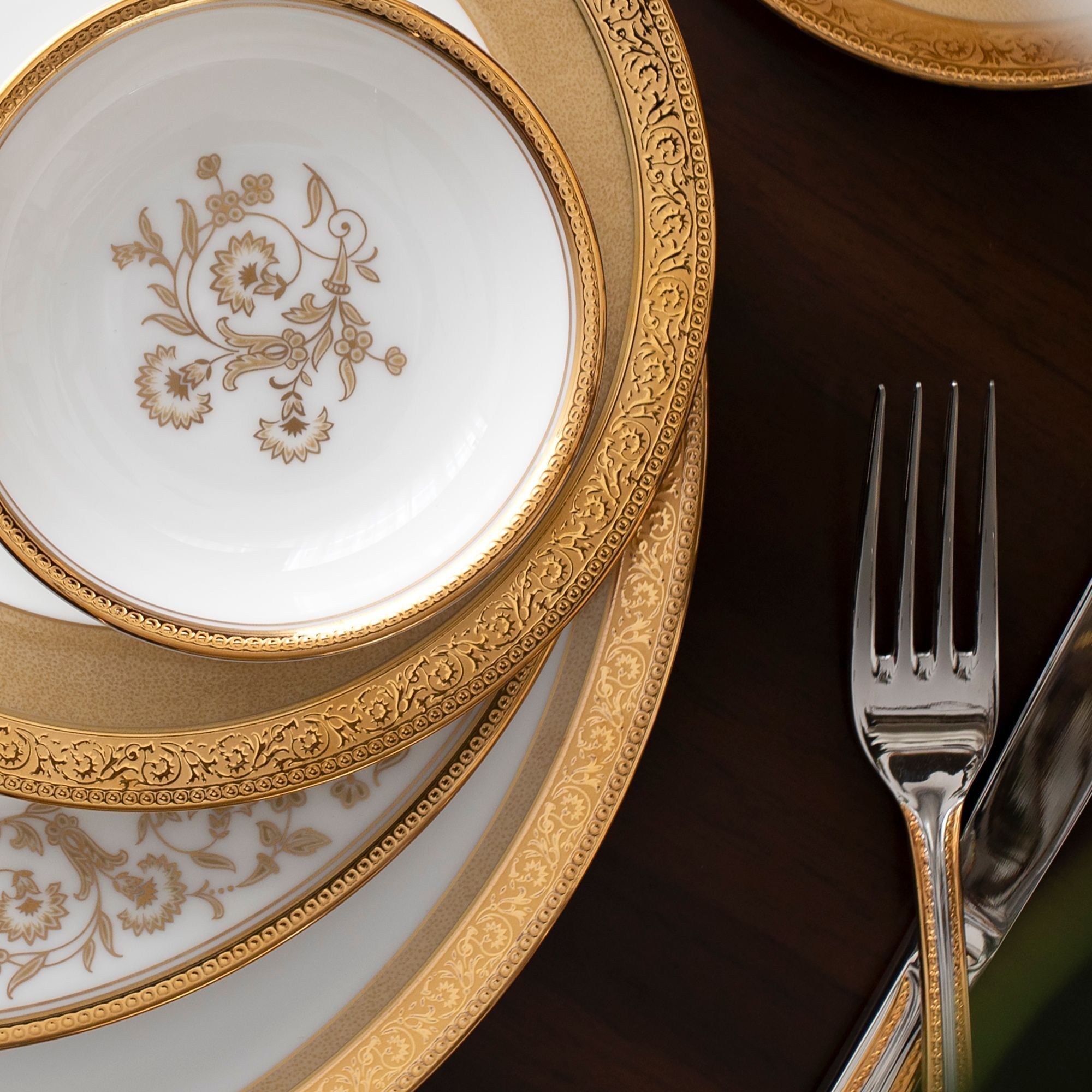 Bộ đĩa ăn kiểu Âu 22 món (cho 6 người) sứ xương | Noritake Summit Gold 4912L - D024AN