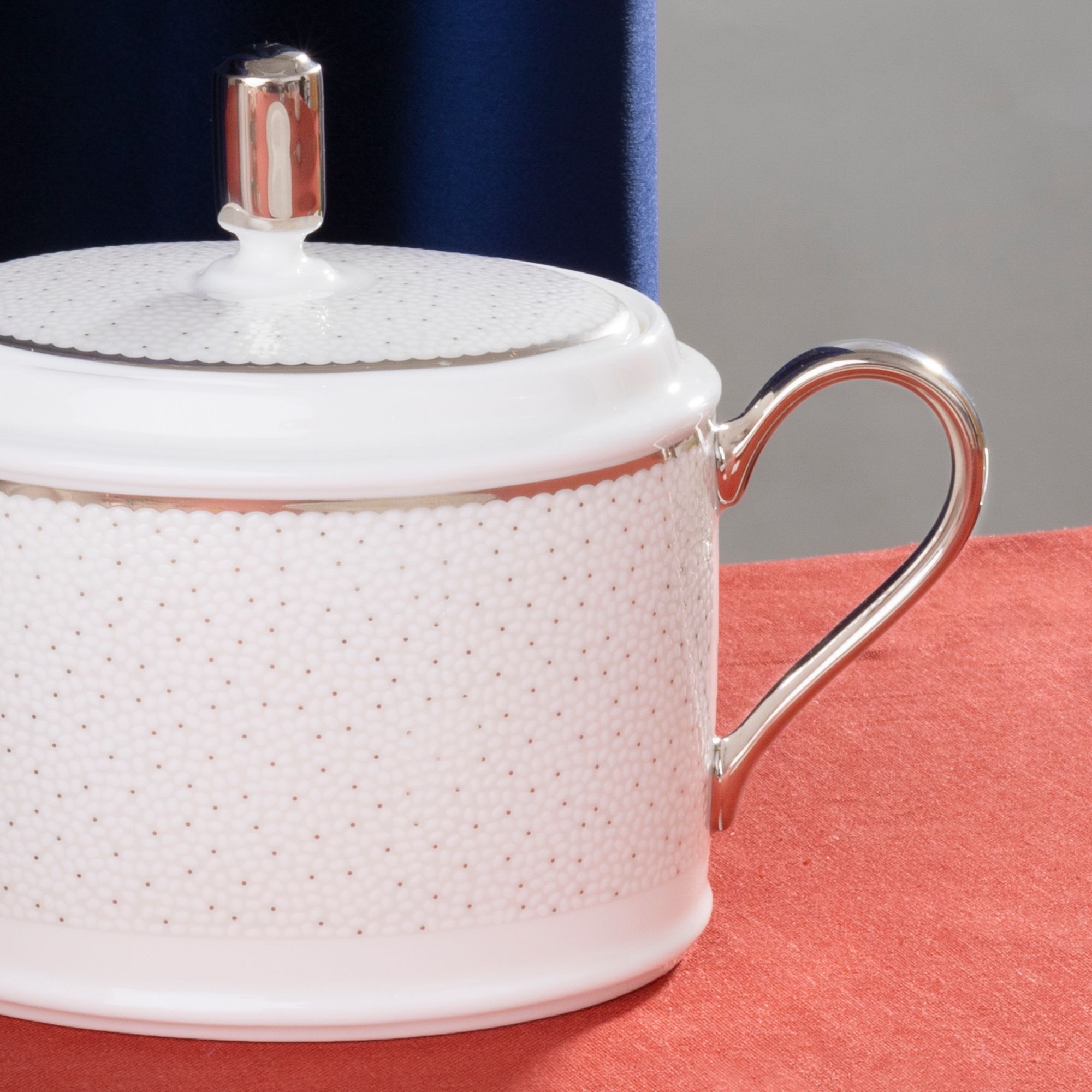 Bộ ấm chén uống trà (ấm 1.250ml, chén 245ml) 15 món sứ xương | Noritake Broome Street 4913L - T017A